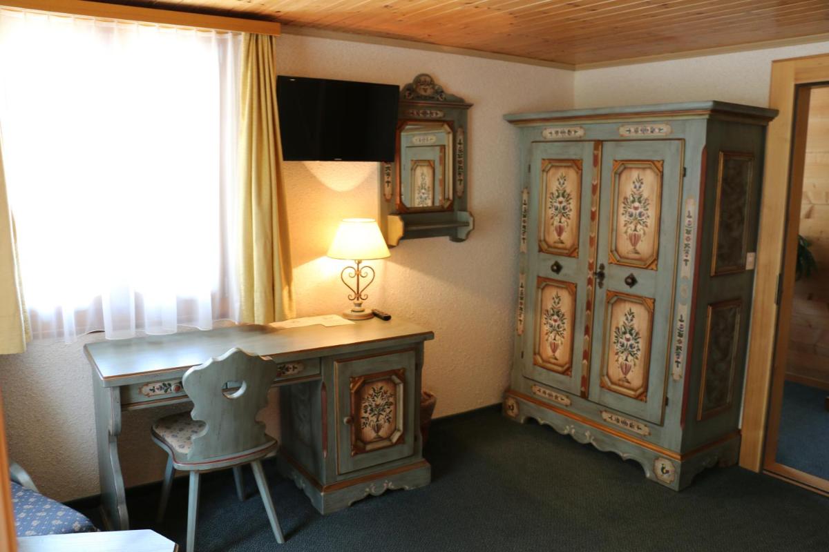 Triple Room with Balcony photo 1
