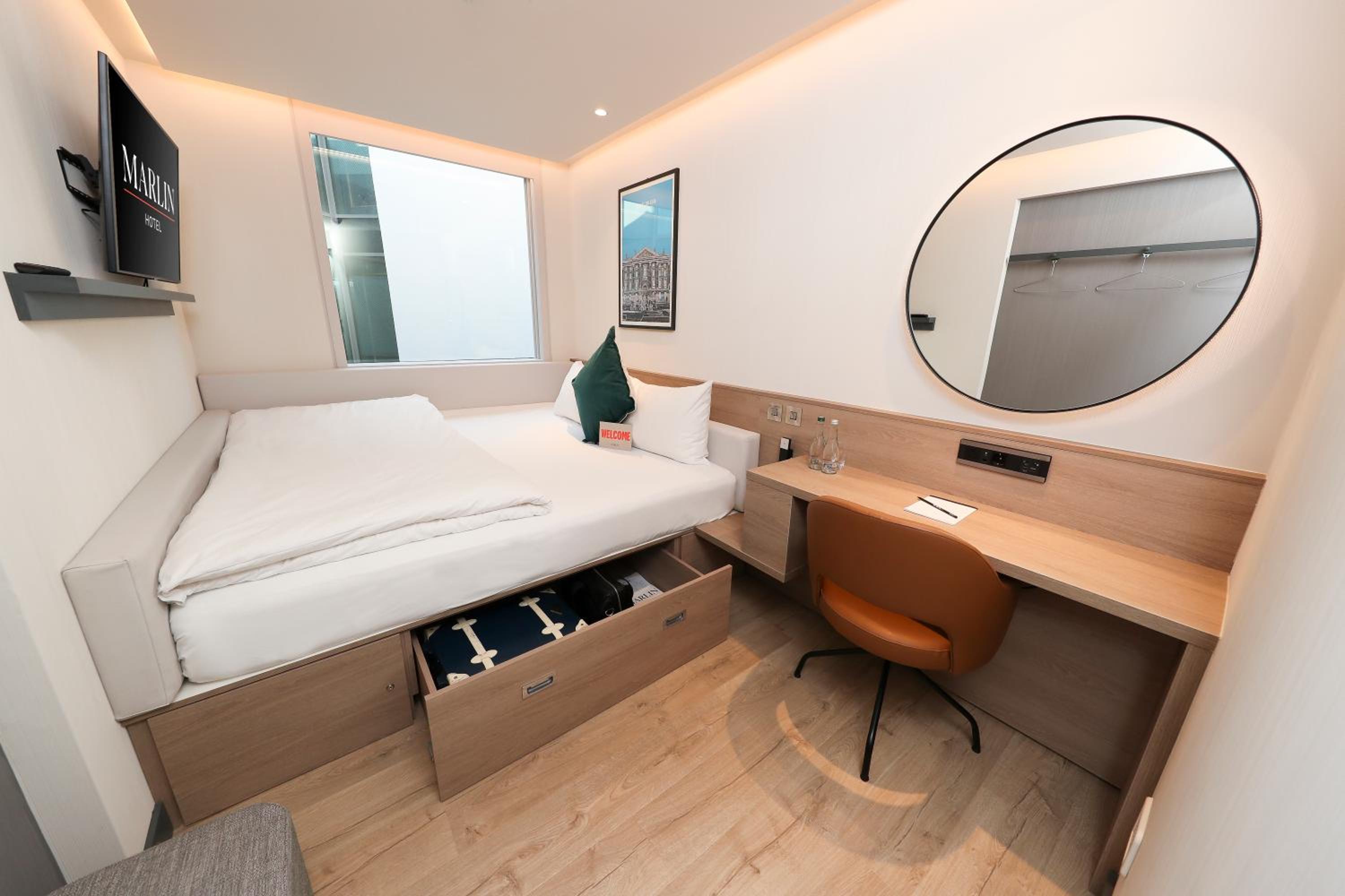 Cozy King Room - Photo 9