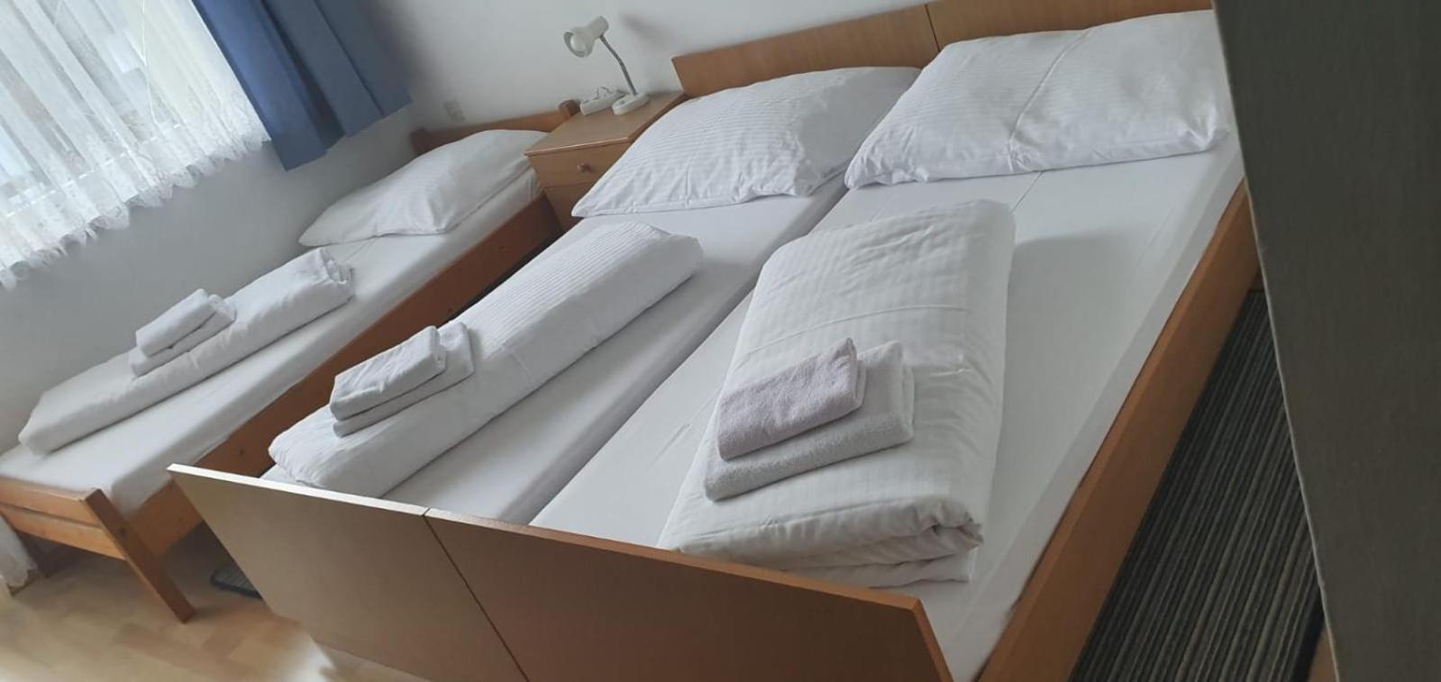 Triple Room photo 2