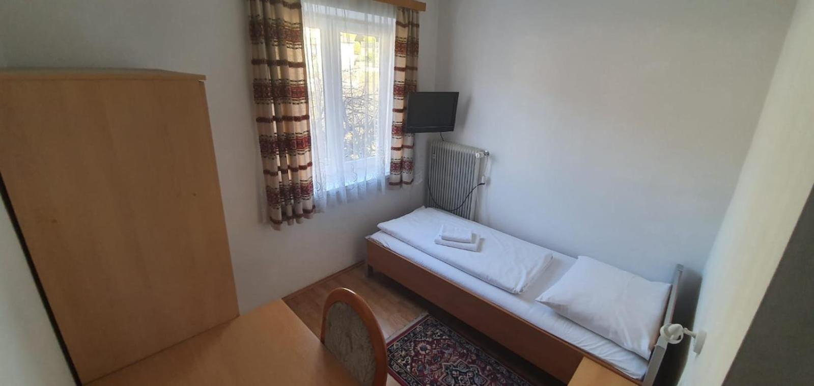Single Room photo 1