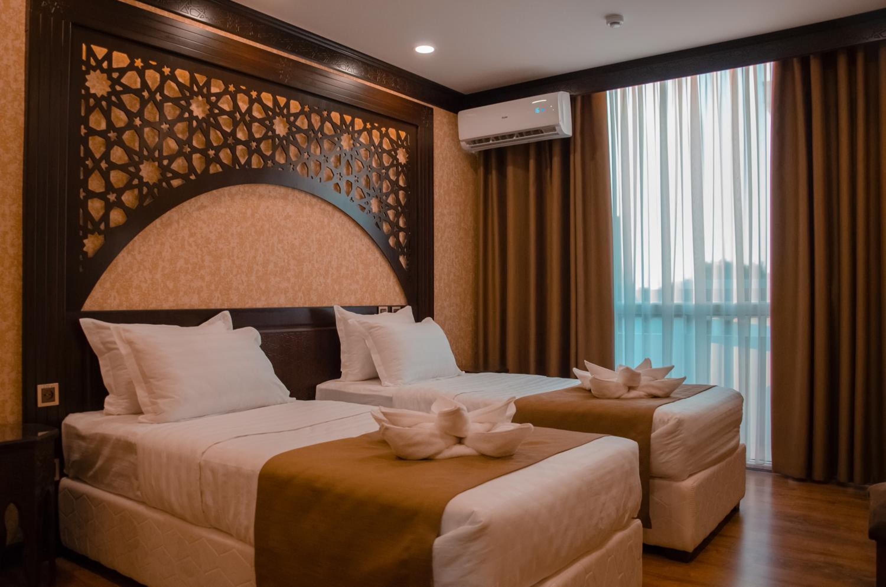Twin Room with Balcony photo 1