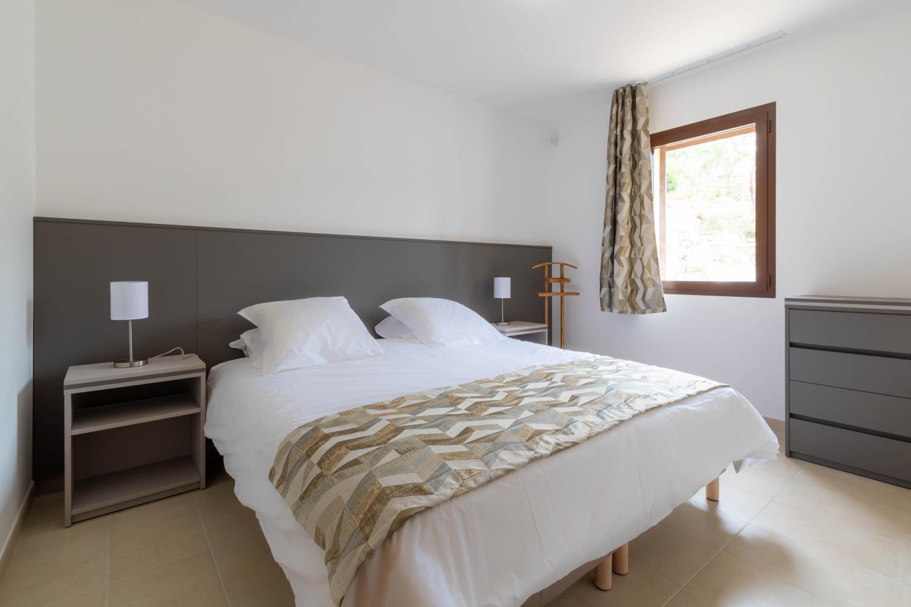 Apartment with Sea View photo 2