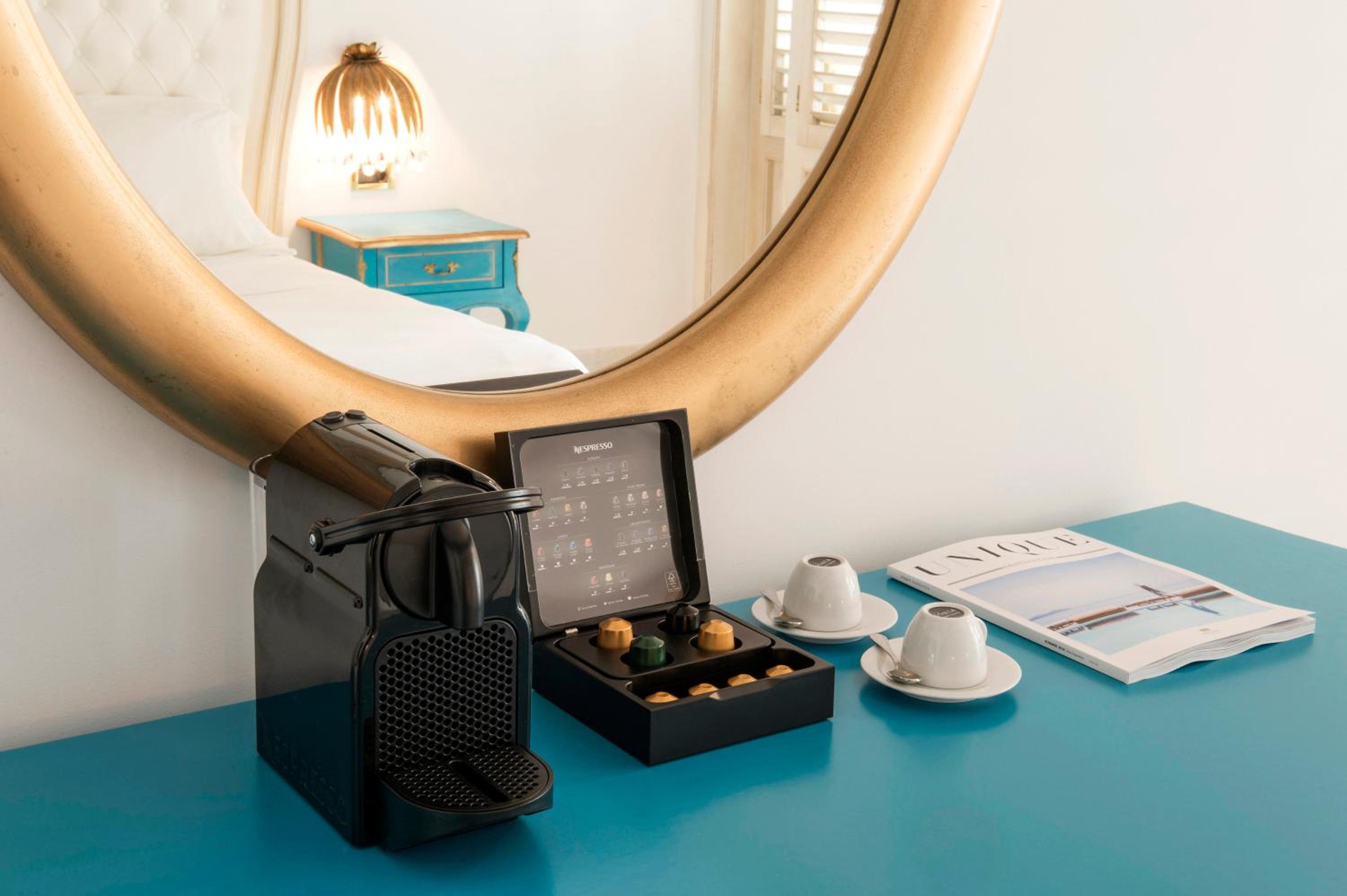 Start your day with gourmet coffee and elegance!