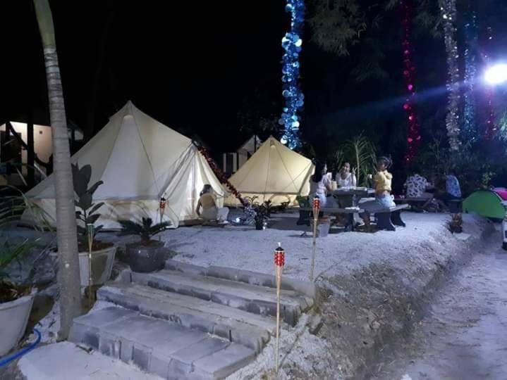 Tent photo 3