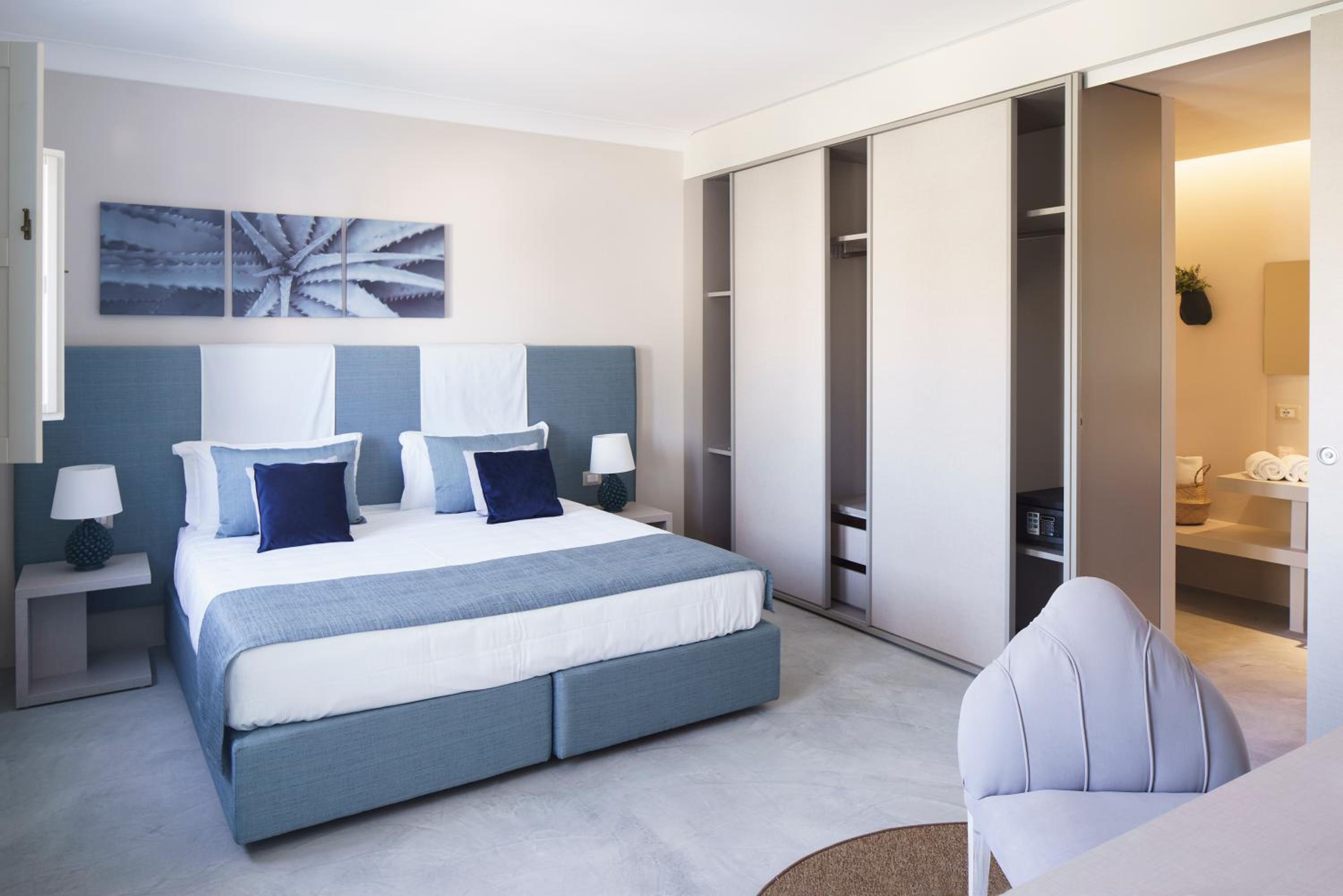 Superior Double Room - Photo 1