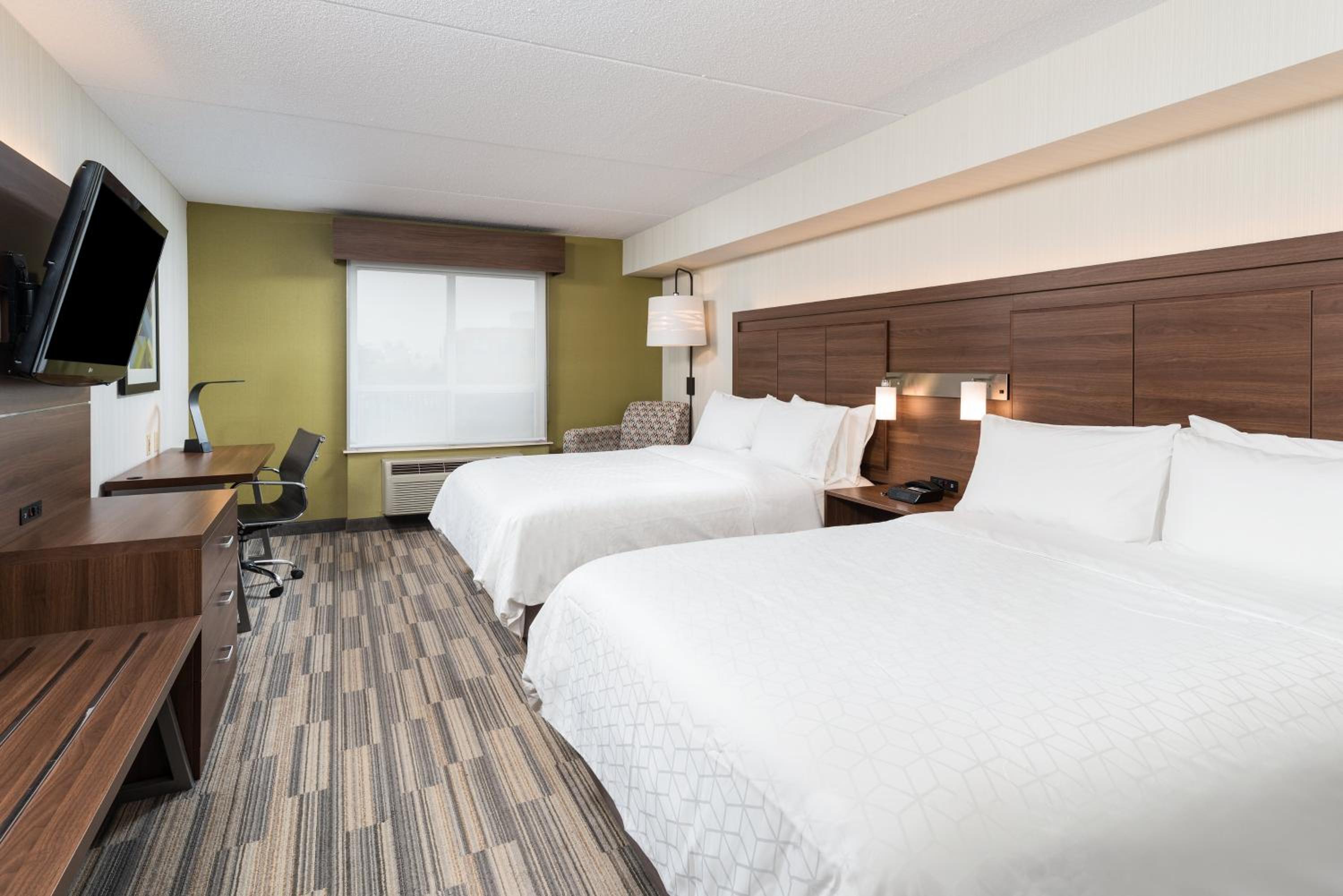 Standard Queen Room with Two Queen Beds - Photo 1
