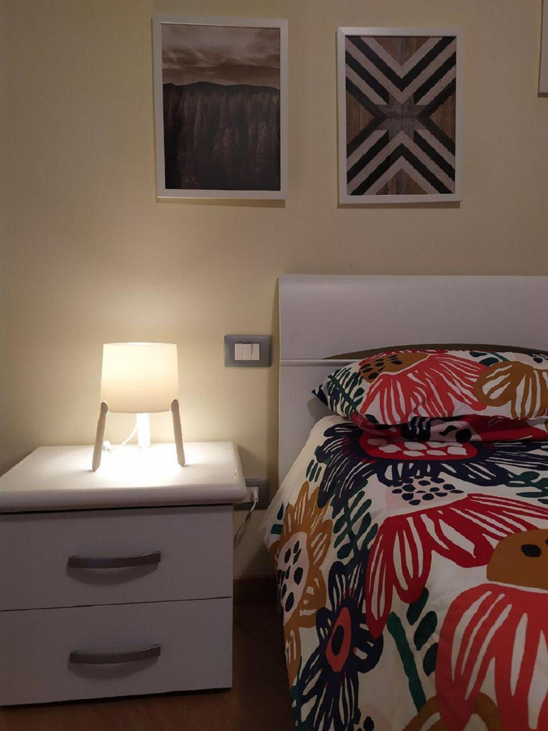 One-Bedroom Apartment - Photo 6