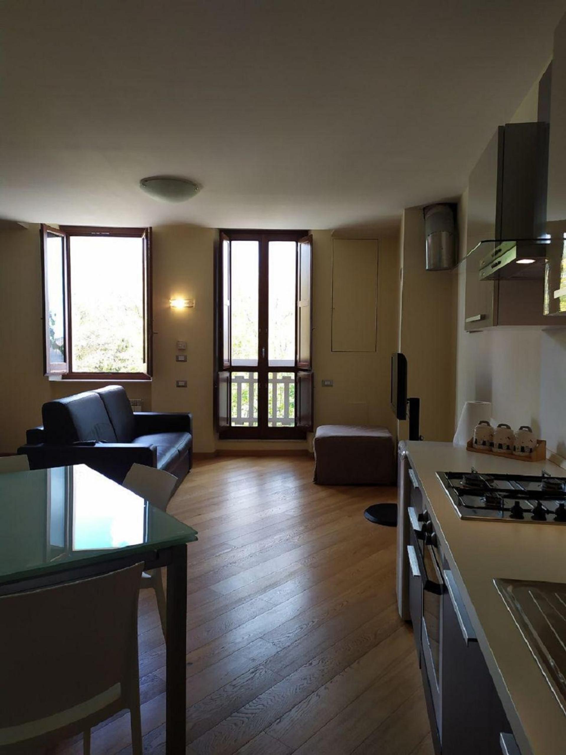 One-Bedroom Apartment - Photo 10