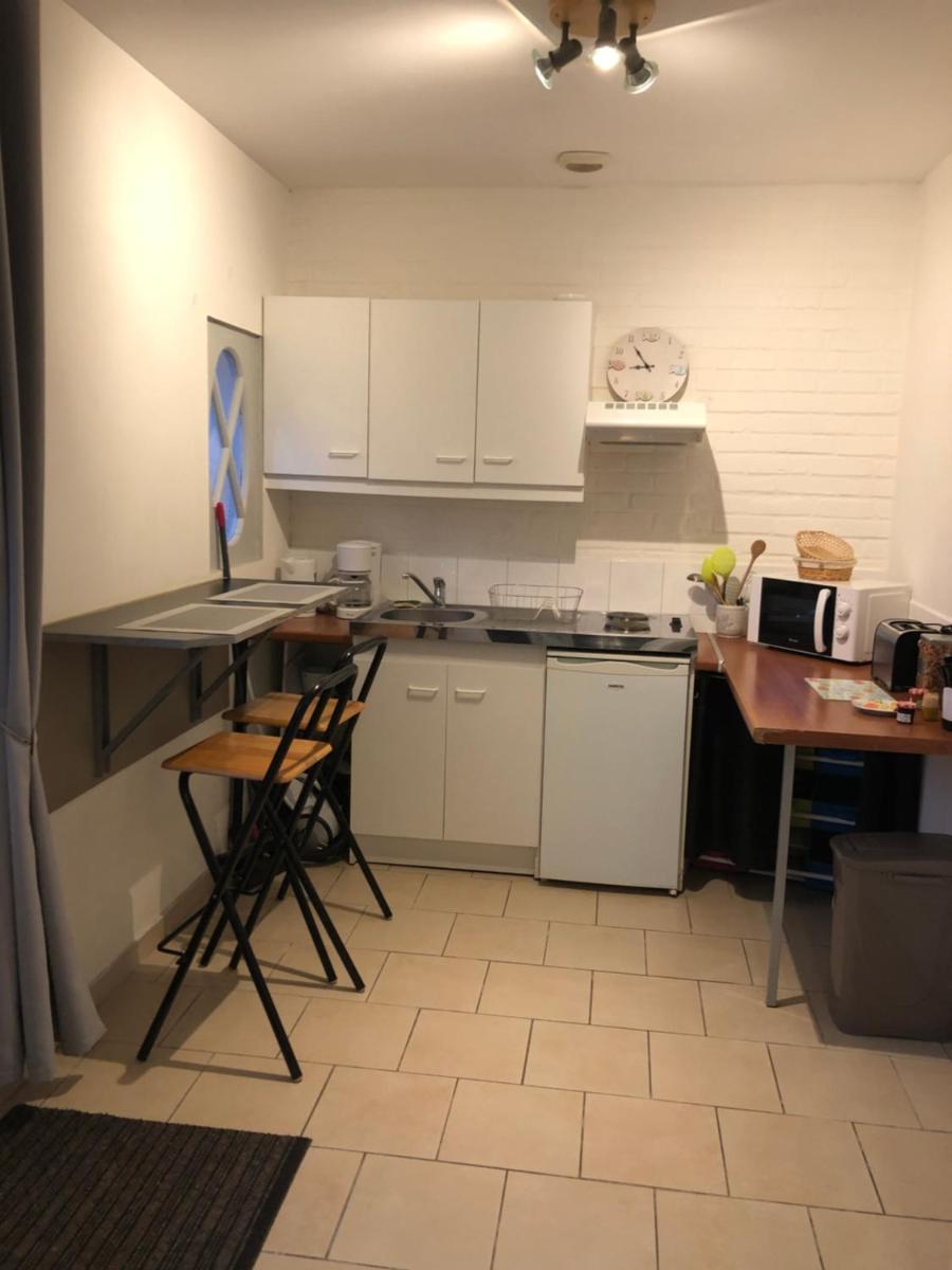 Apartment with Terrace photo 3