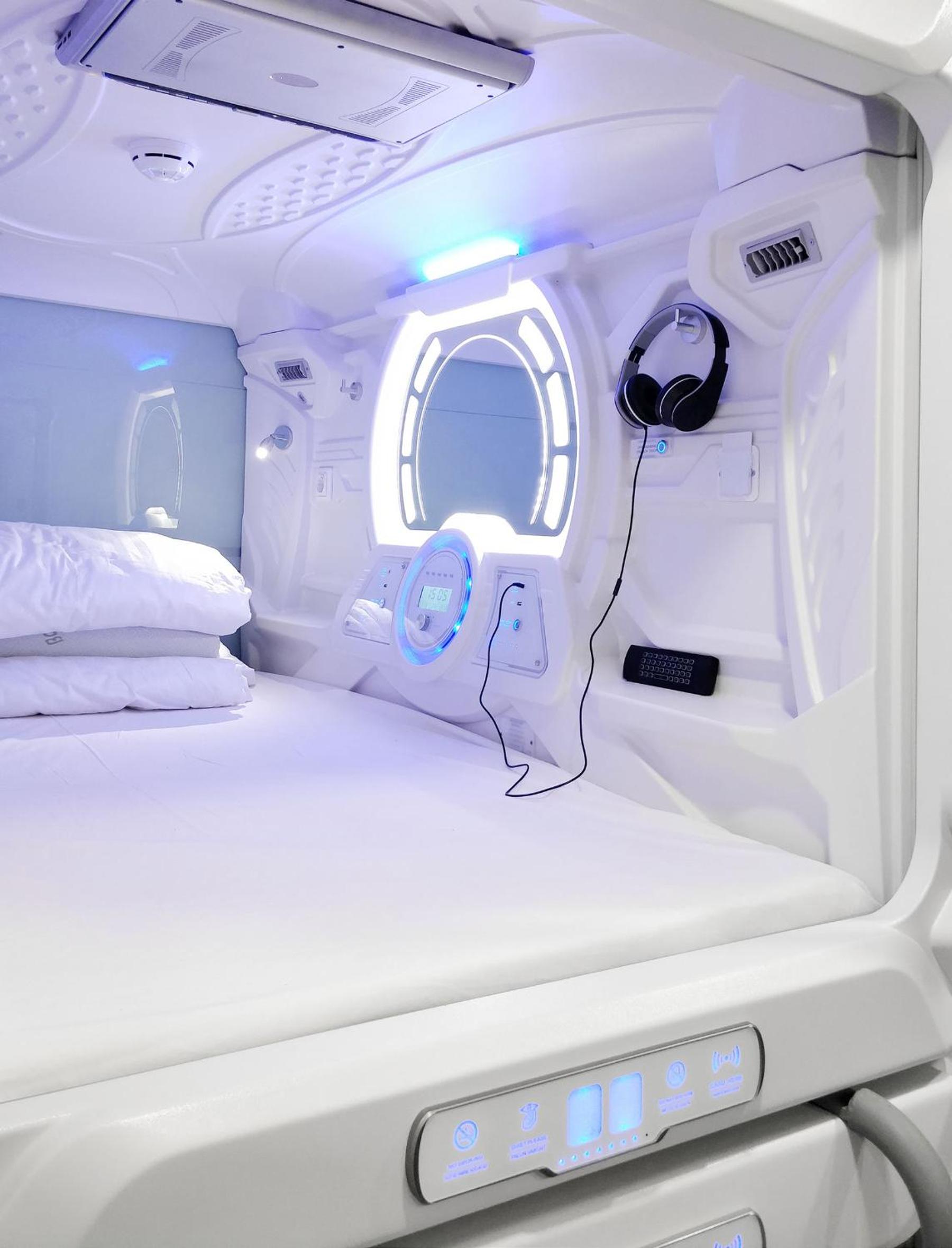 Standard Double or Twin Room - Photo 3