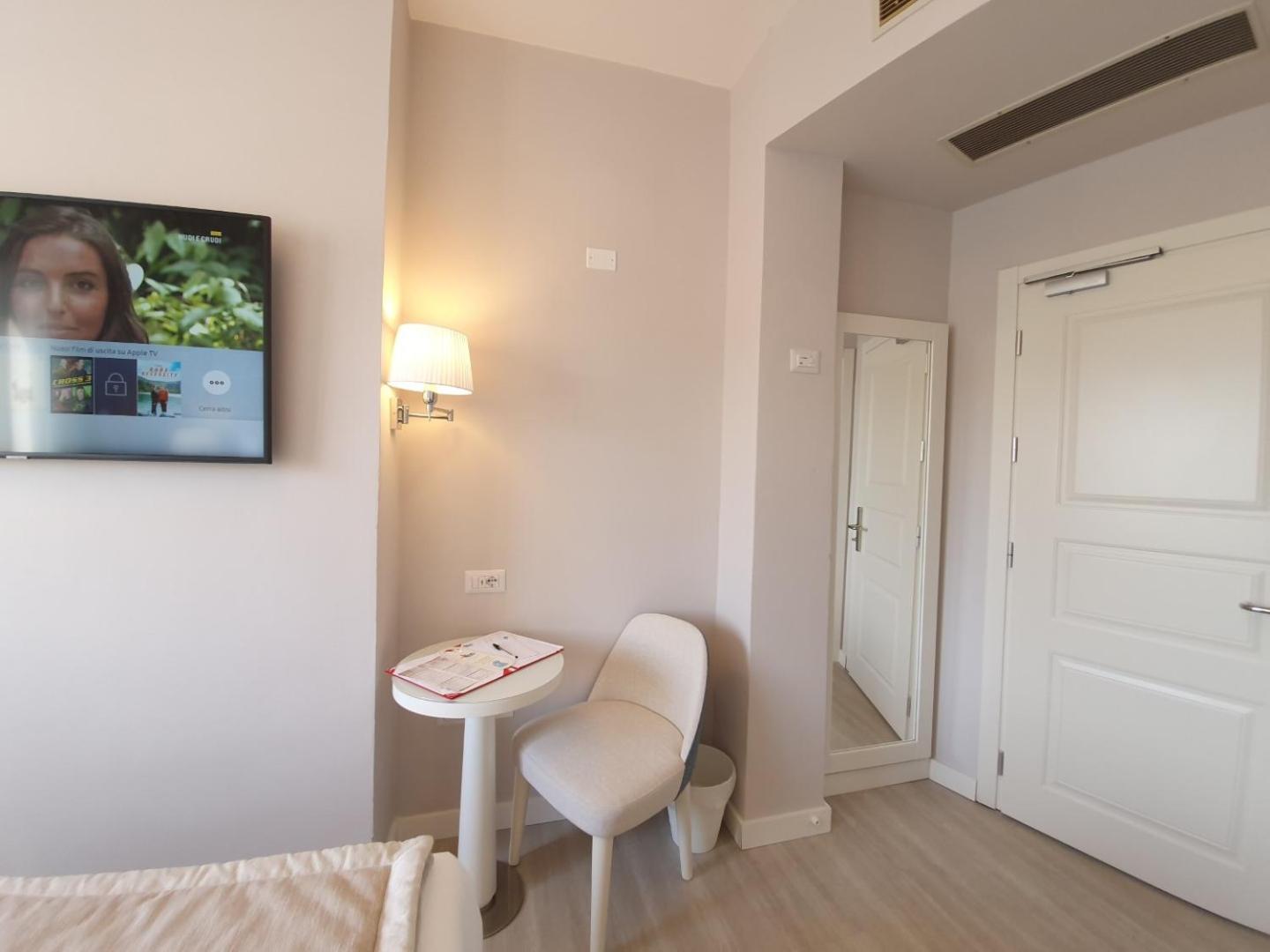 Classic Double or Twin Room with Spa Access