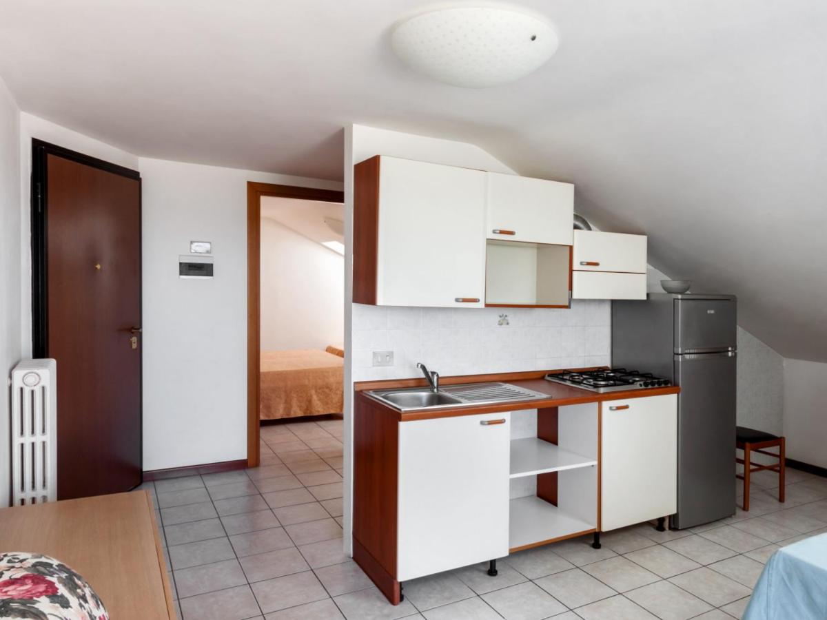 Apartment with Sea View photo 2
