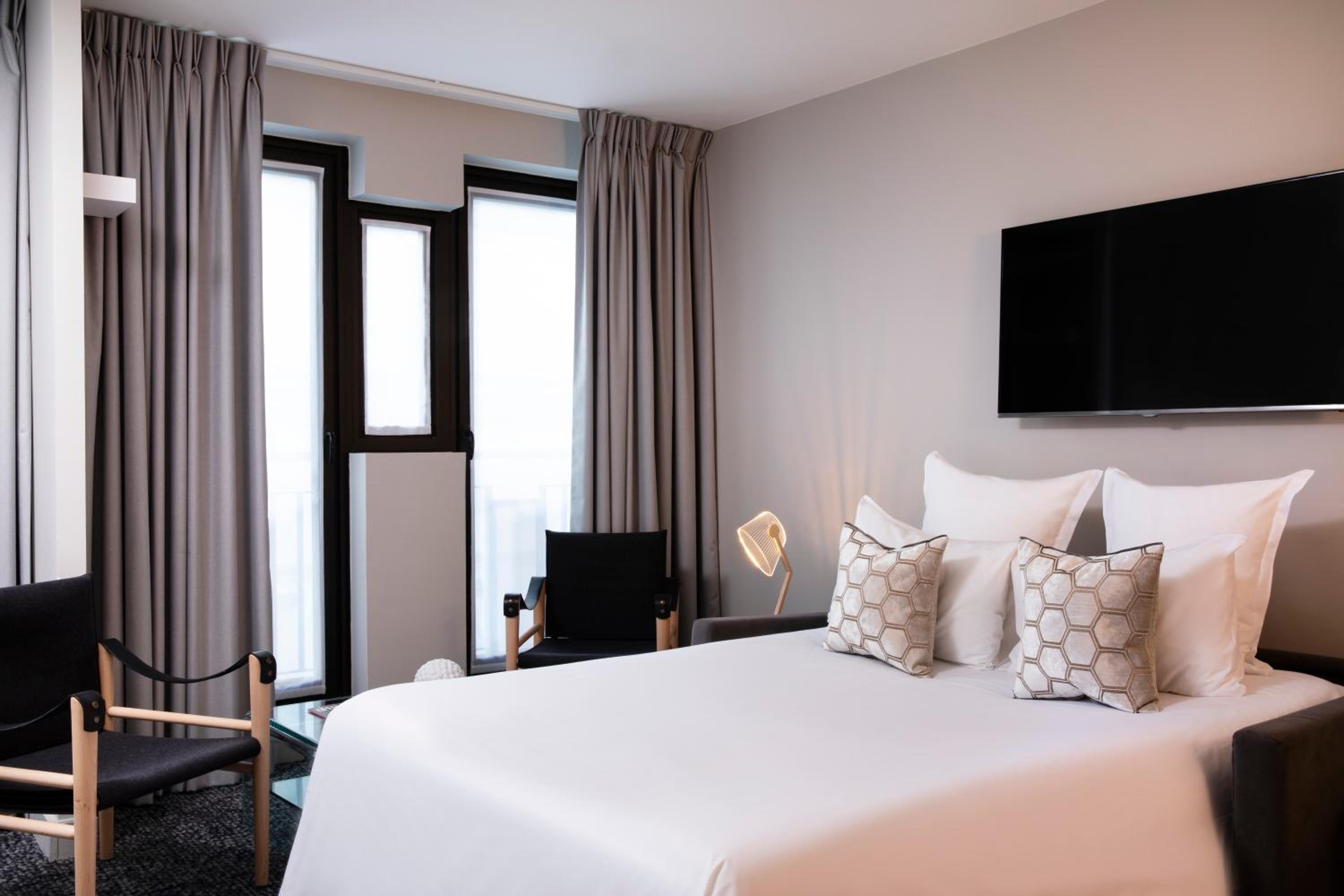Junior Suite (4 Adults) thumbnail 6