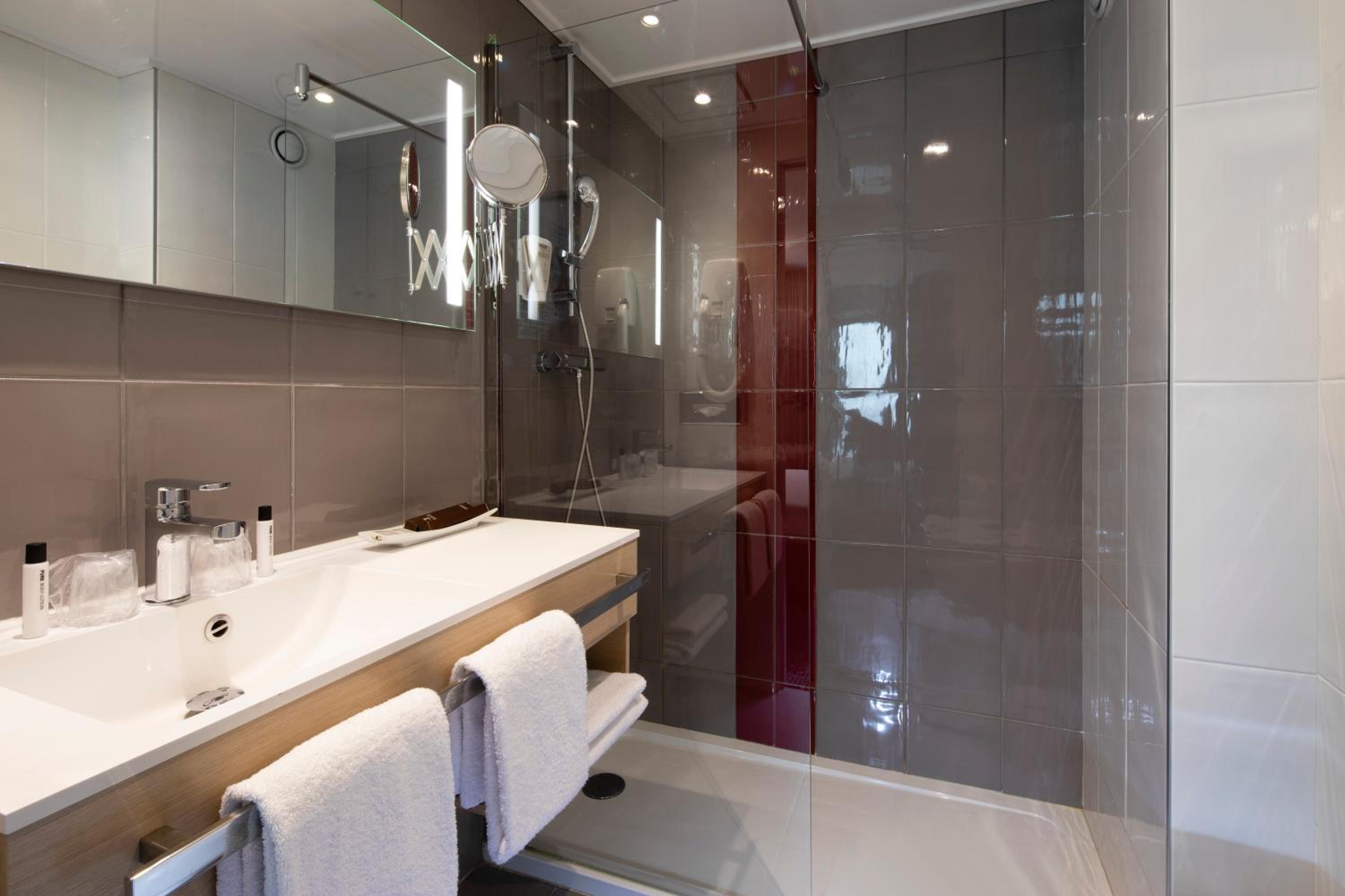 Junior Suite (4 Adults) thumbnail 5