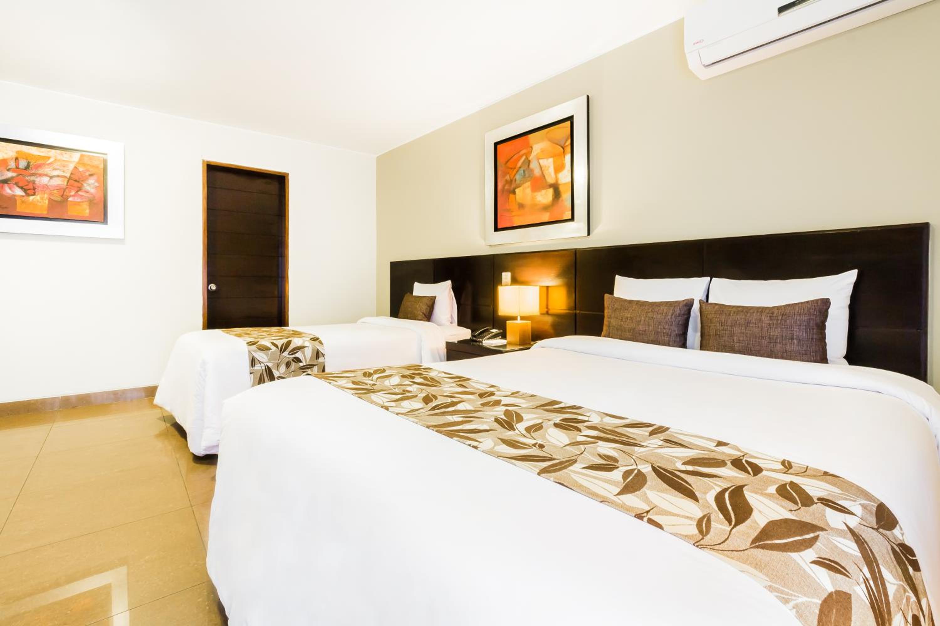 Standard Triple Room (Access by Stairs) photo 1