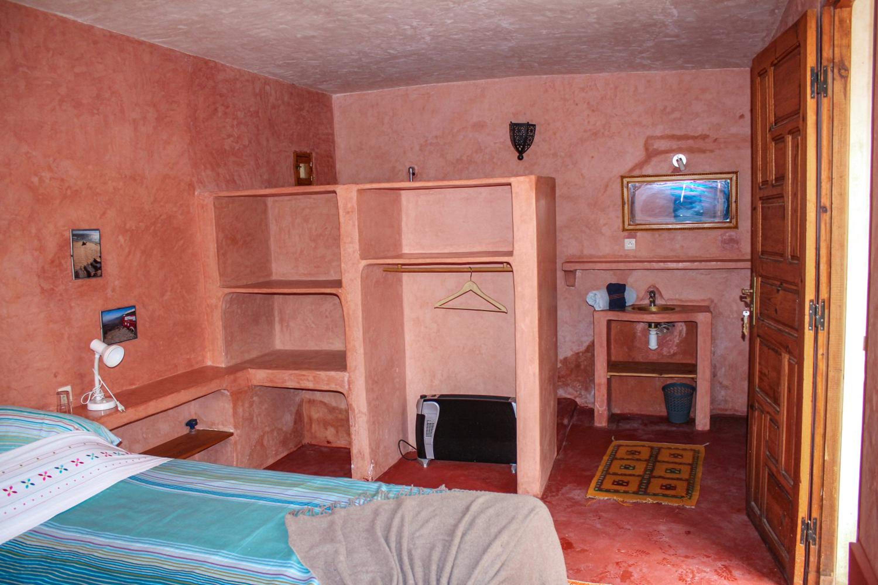 Double Room with Garden View - Photo 4
