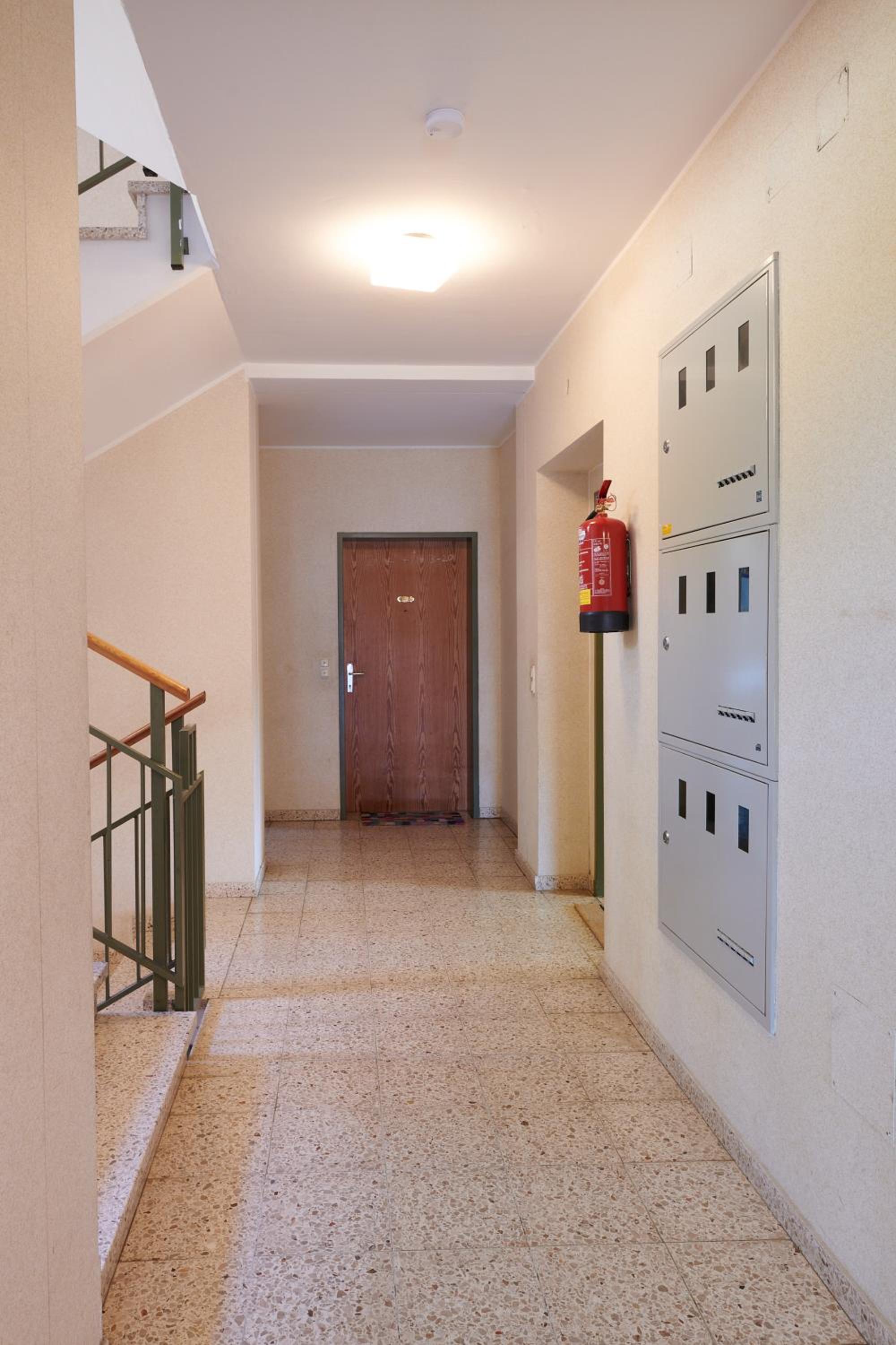 One-Bedroom Apartment - Photo 26