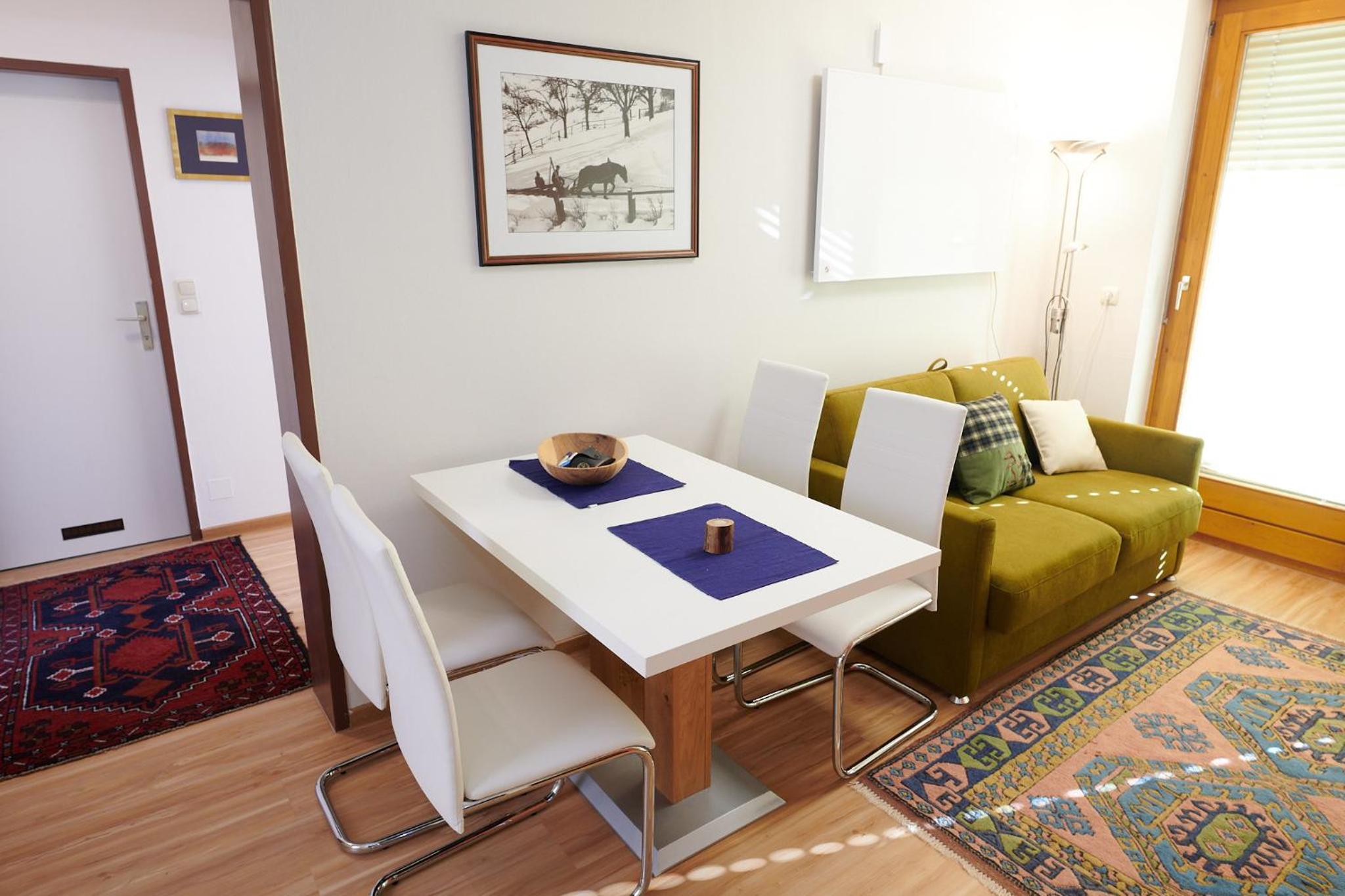 One-Bedroom Apartment - Photo 12