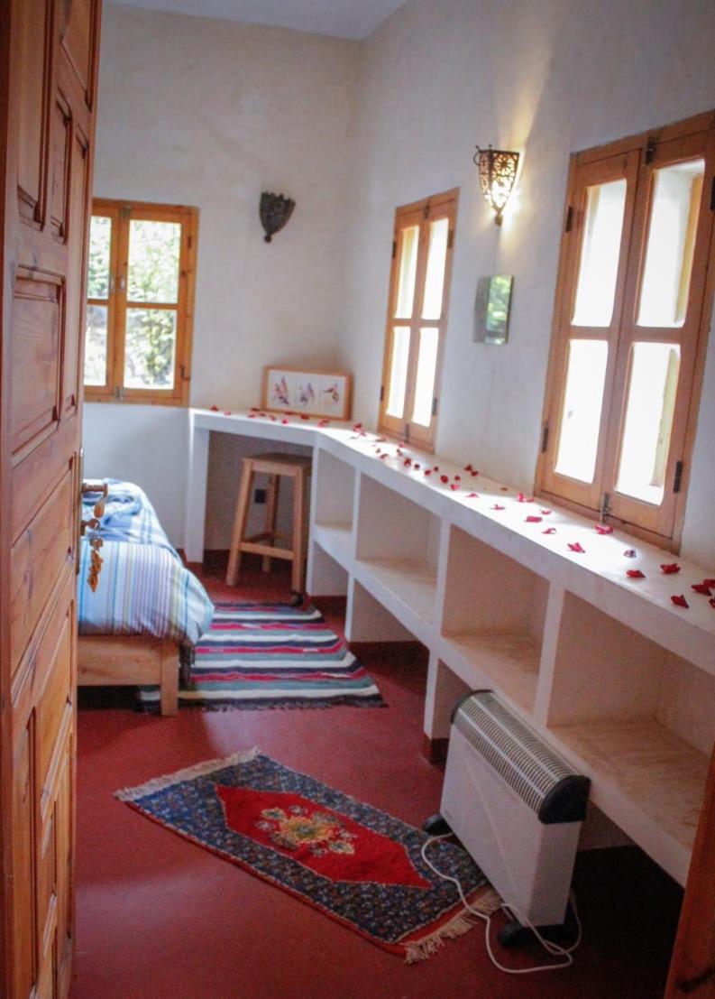 Deluxe Double Room with Balcony - Photo 2