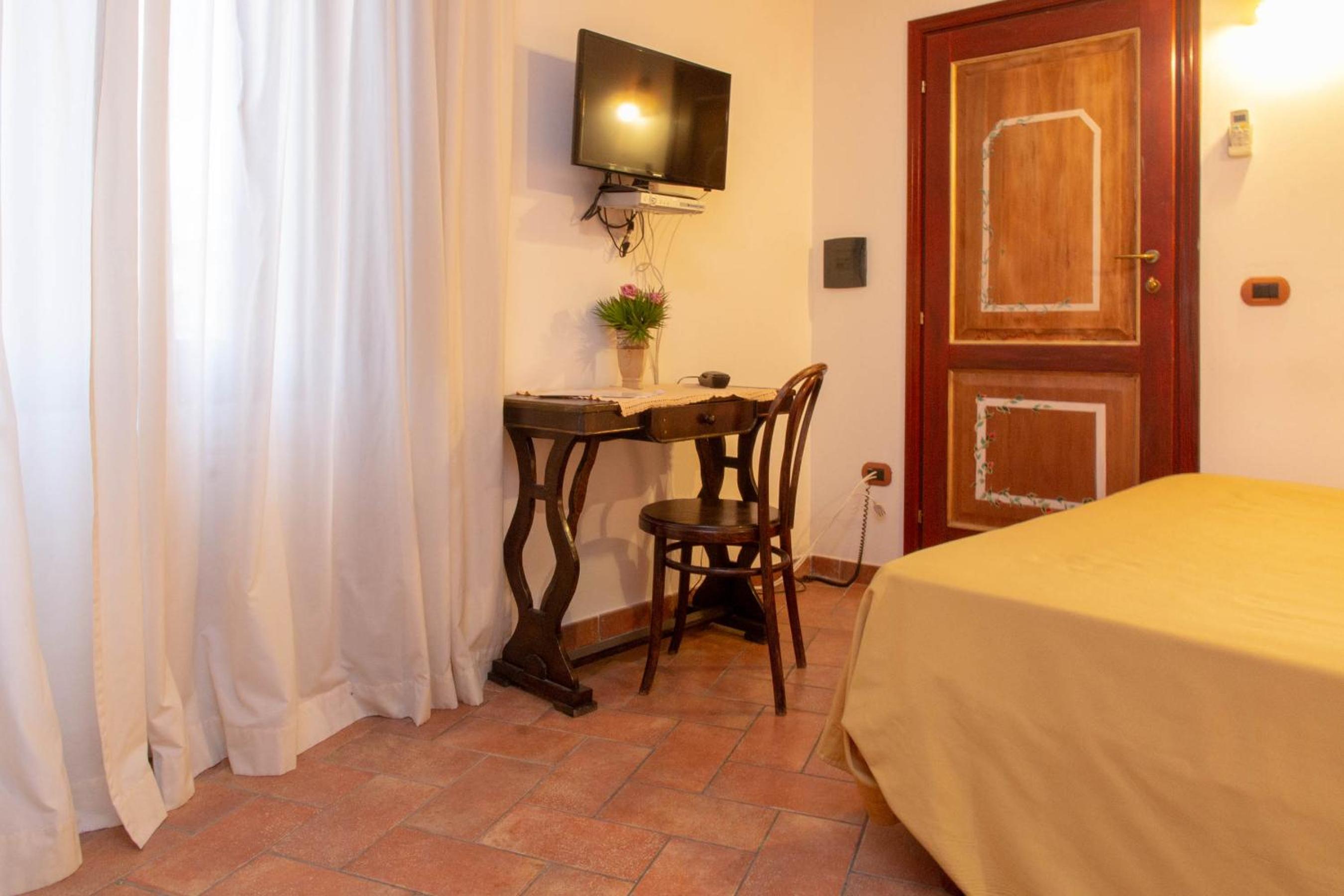 Small Double Room