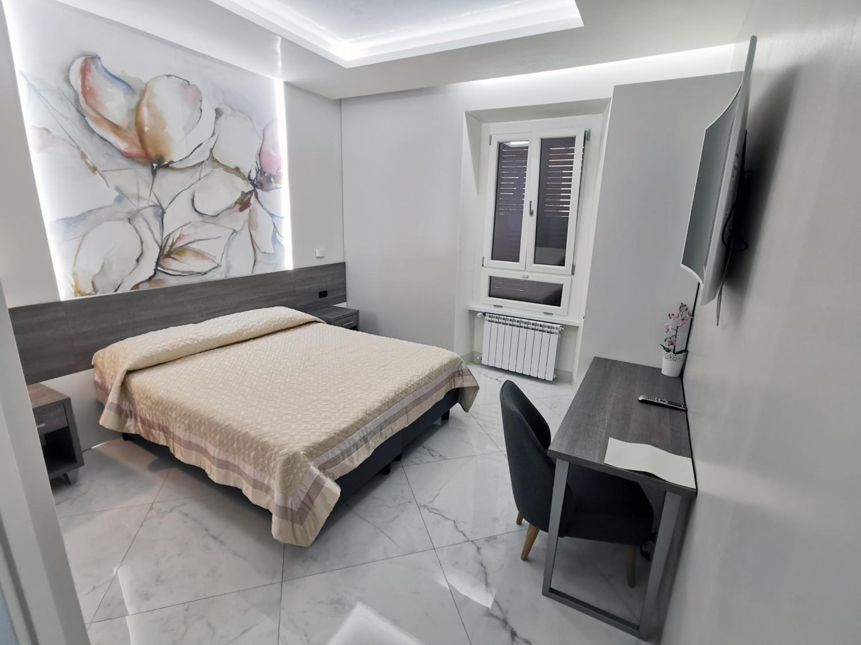 Deluxe Double or Twin Room photo 3