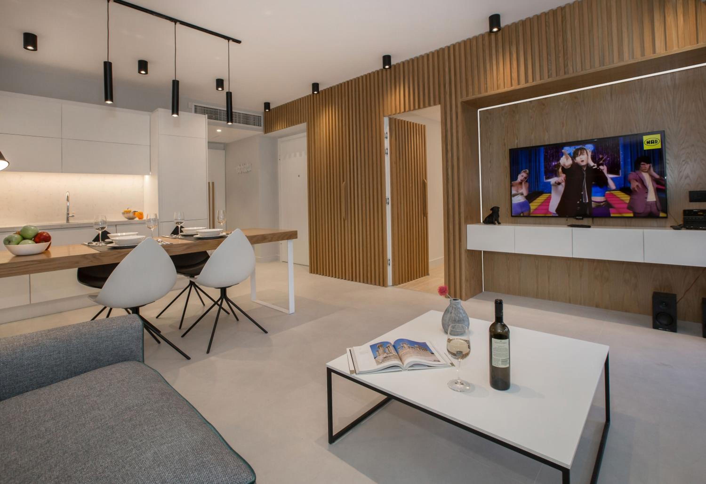 Apartment with Terrace photo 1