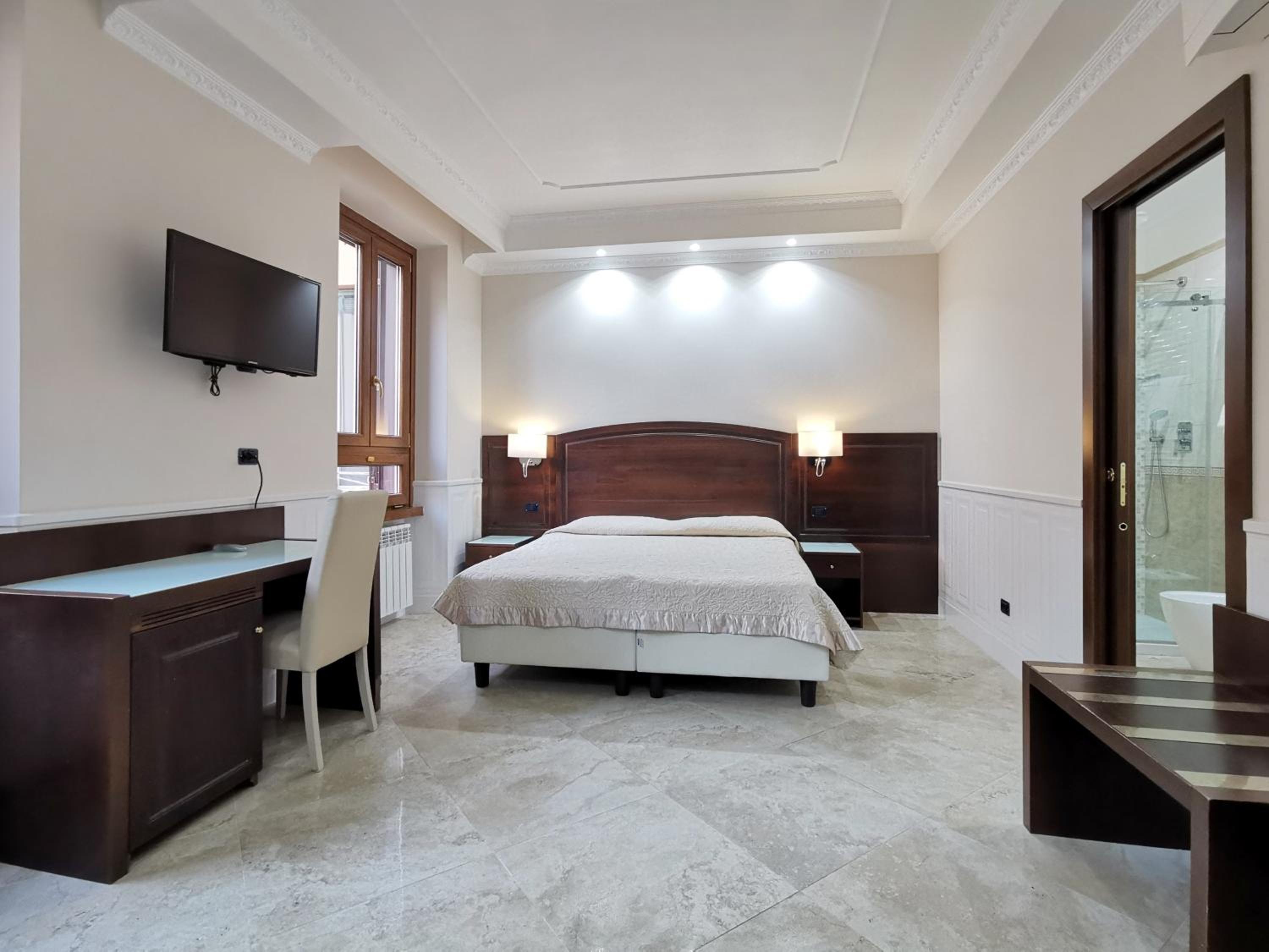 Superior Double or Twin Room photo 1