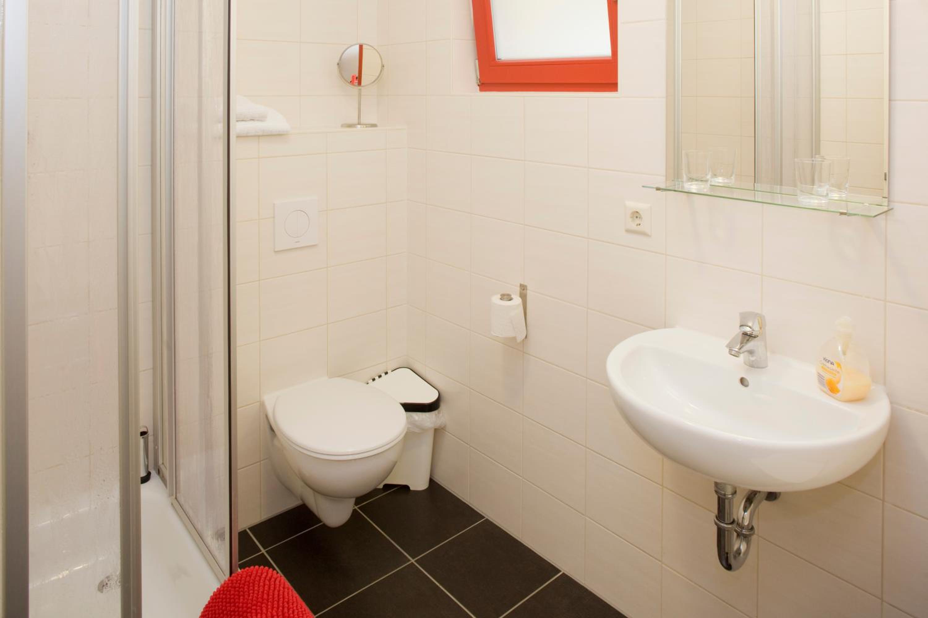 Twin Room 214 photo 2
