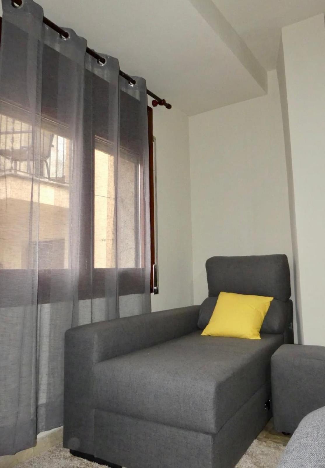 Two-Bedroom Apartment photo 2