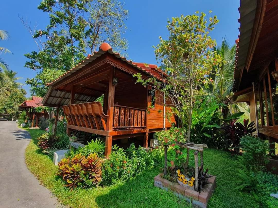 Double Room with Garden View - Photo 28