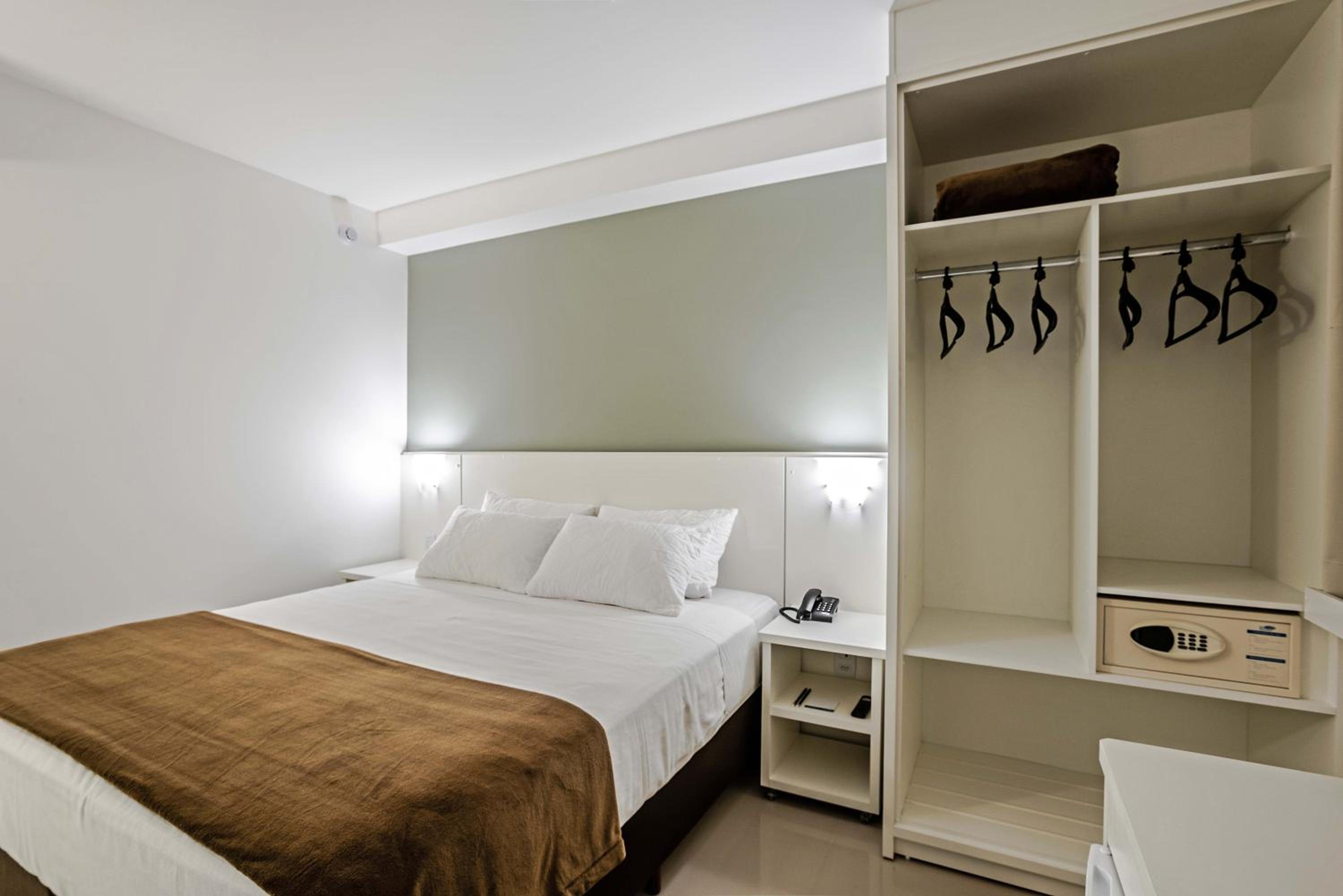 Standard Double Room - Photo 1