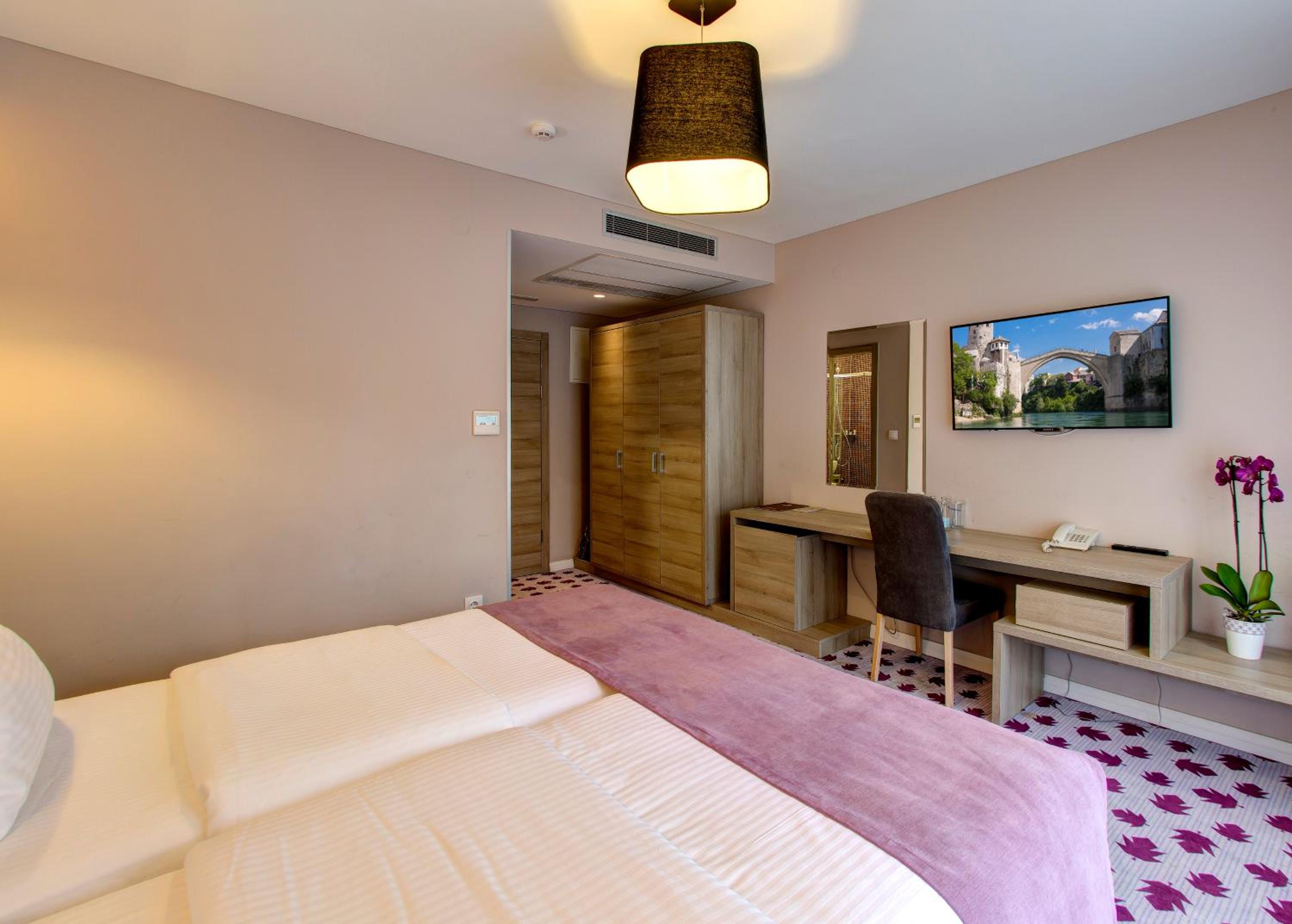 Double Room with Balcony, photo 7