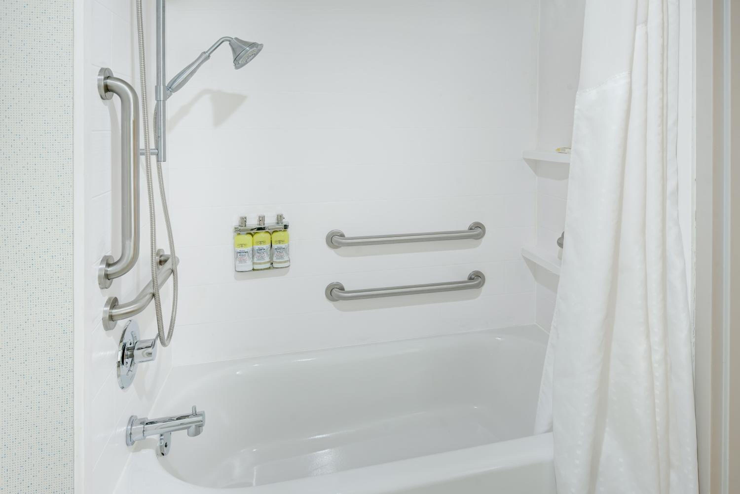 Double Room - Disability Access - Photo 2