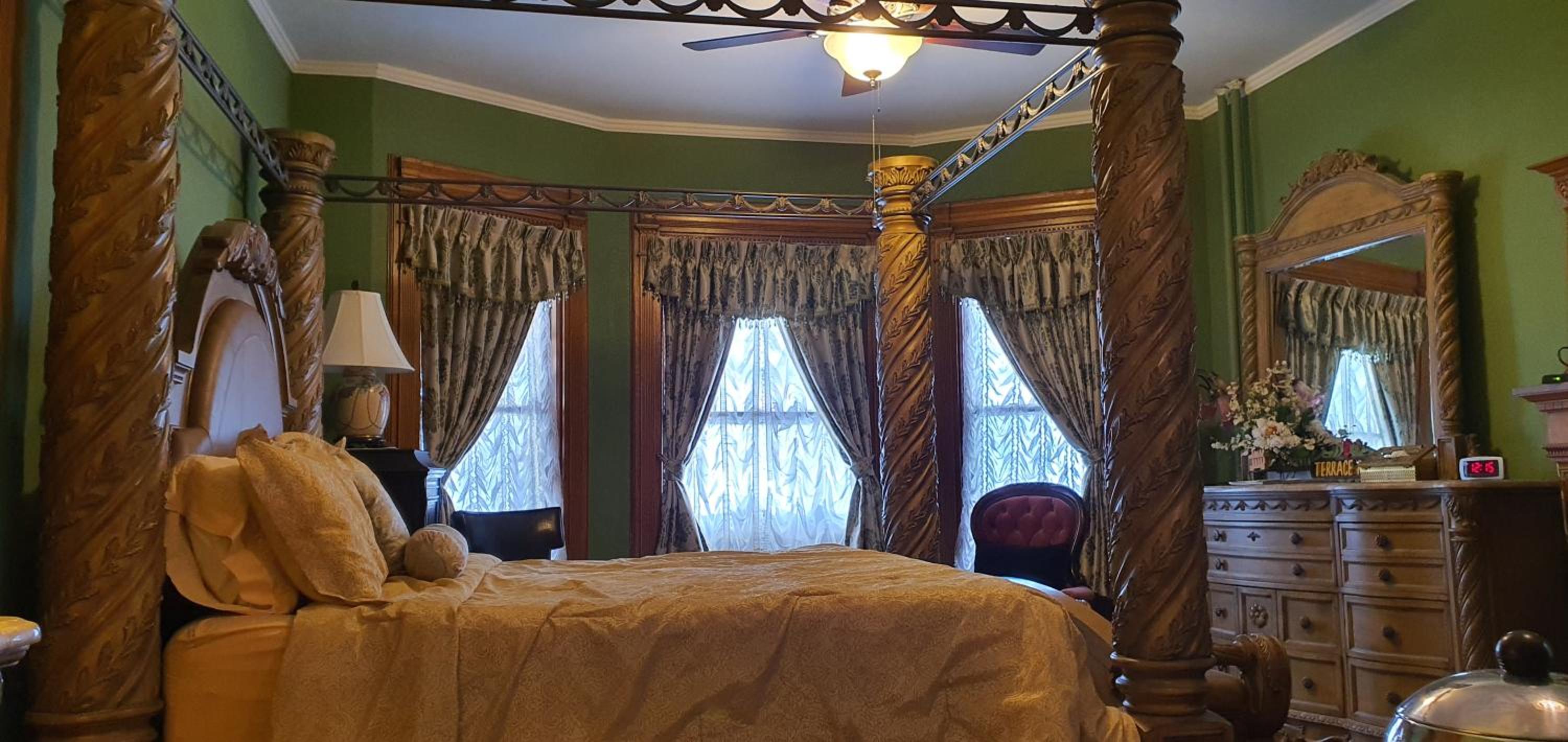 King Room with Private External Bathroom photo 1