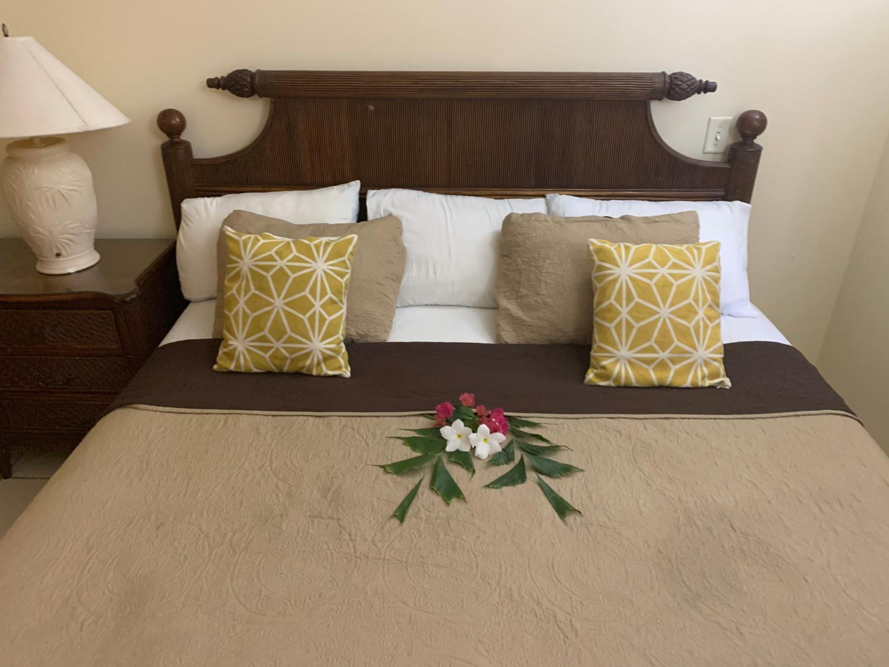 King Room with Garden View