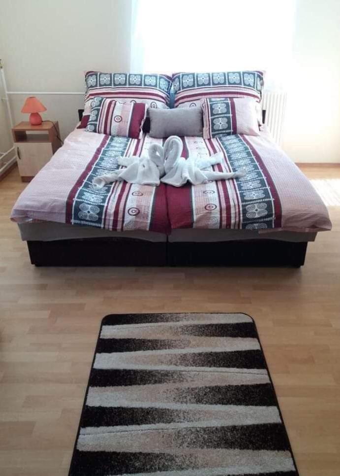 Four-Bedroom House photo 1