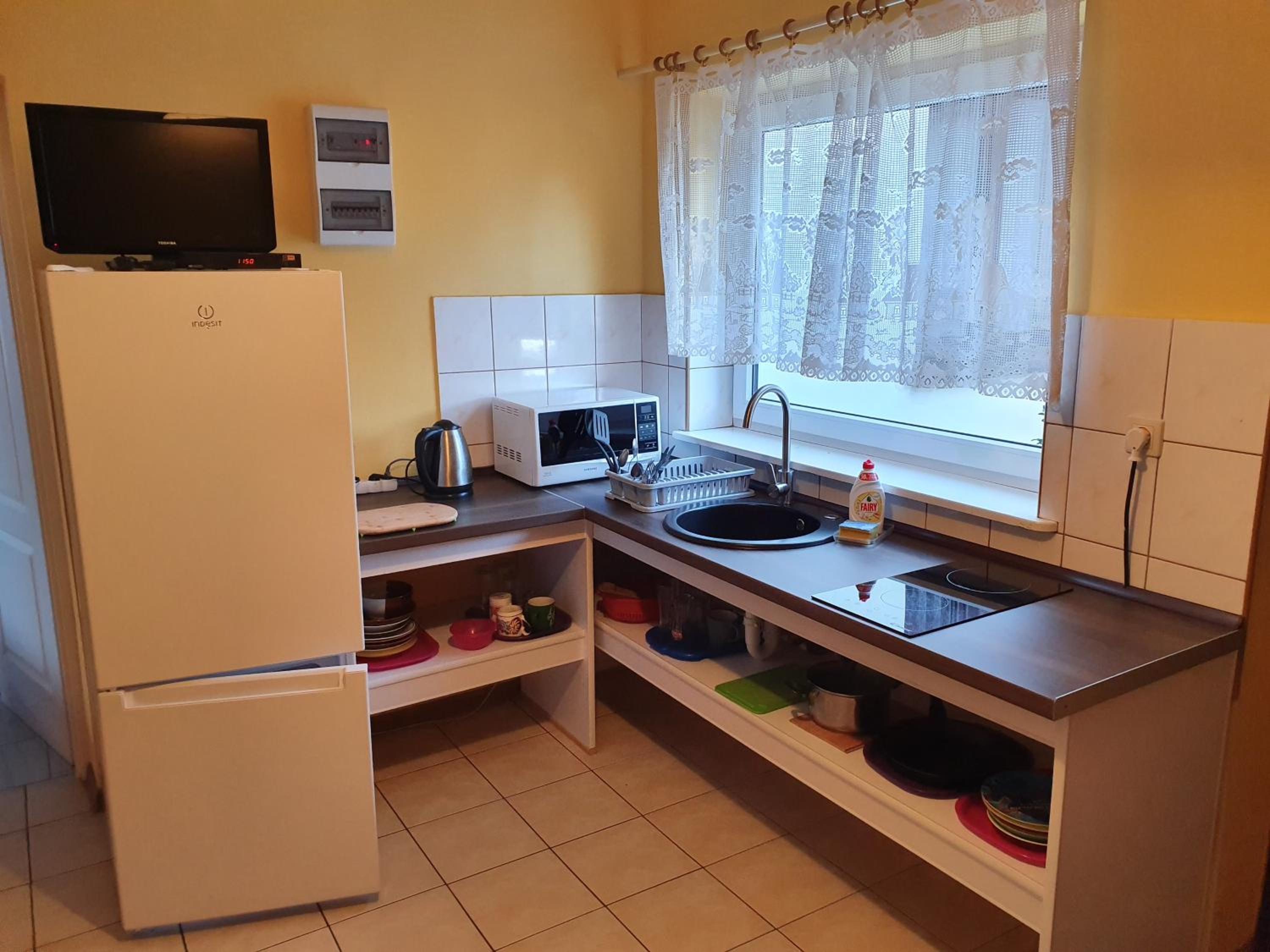 Triple Room with Bathroom - Photo 14