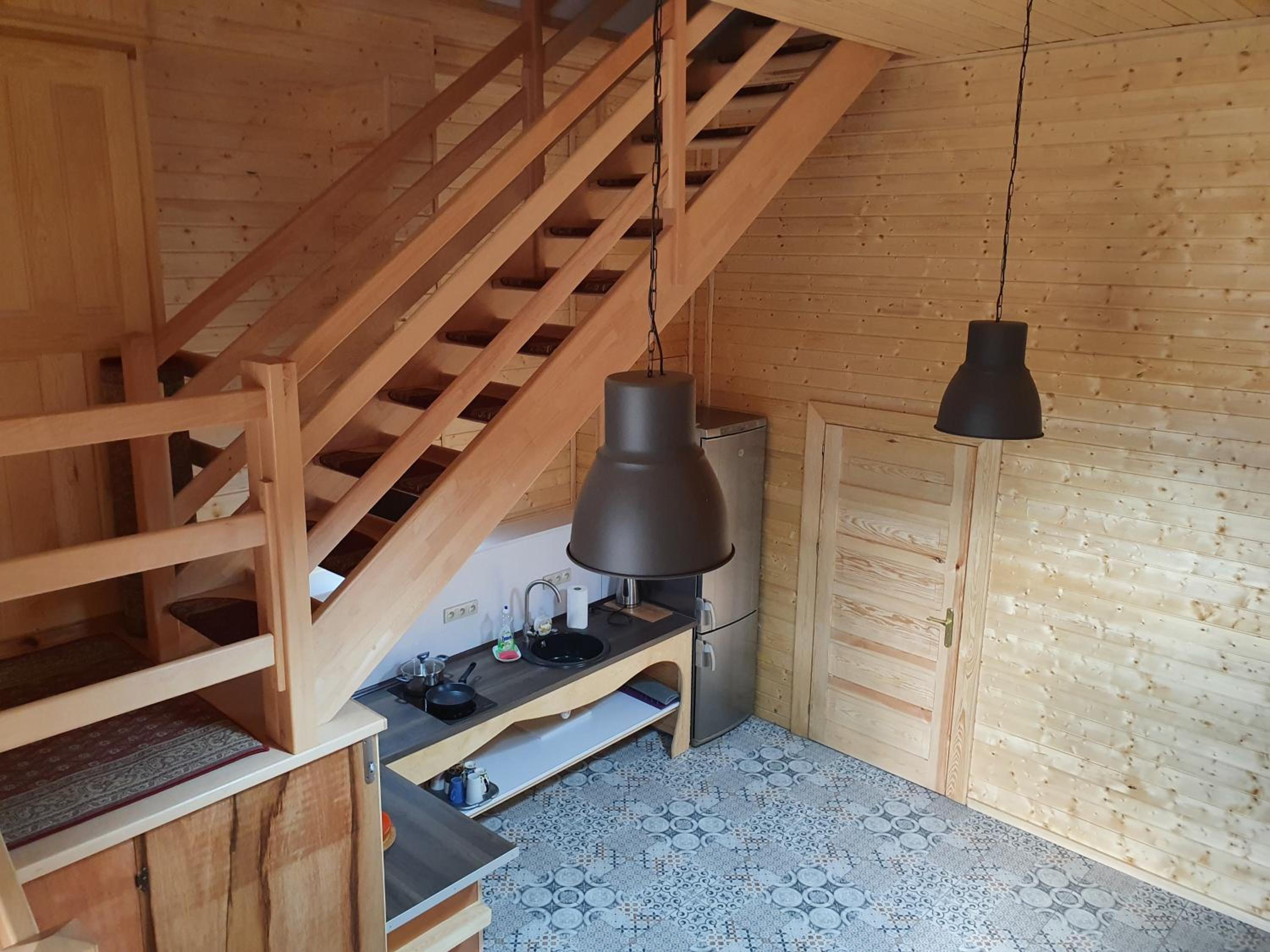 Quadruple Room with Bathroom - Photo 17