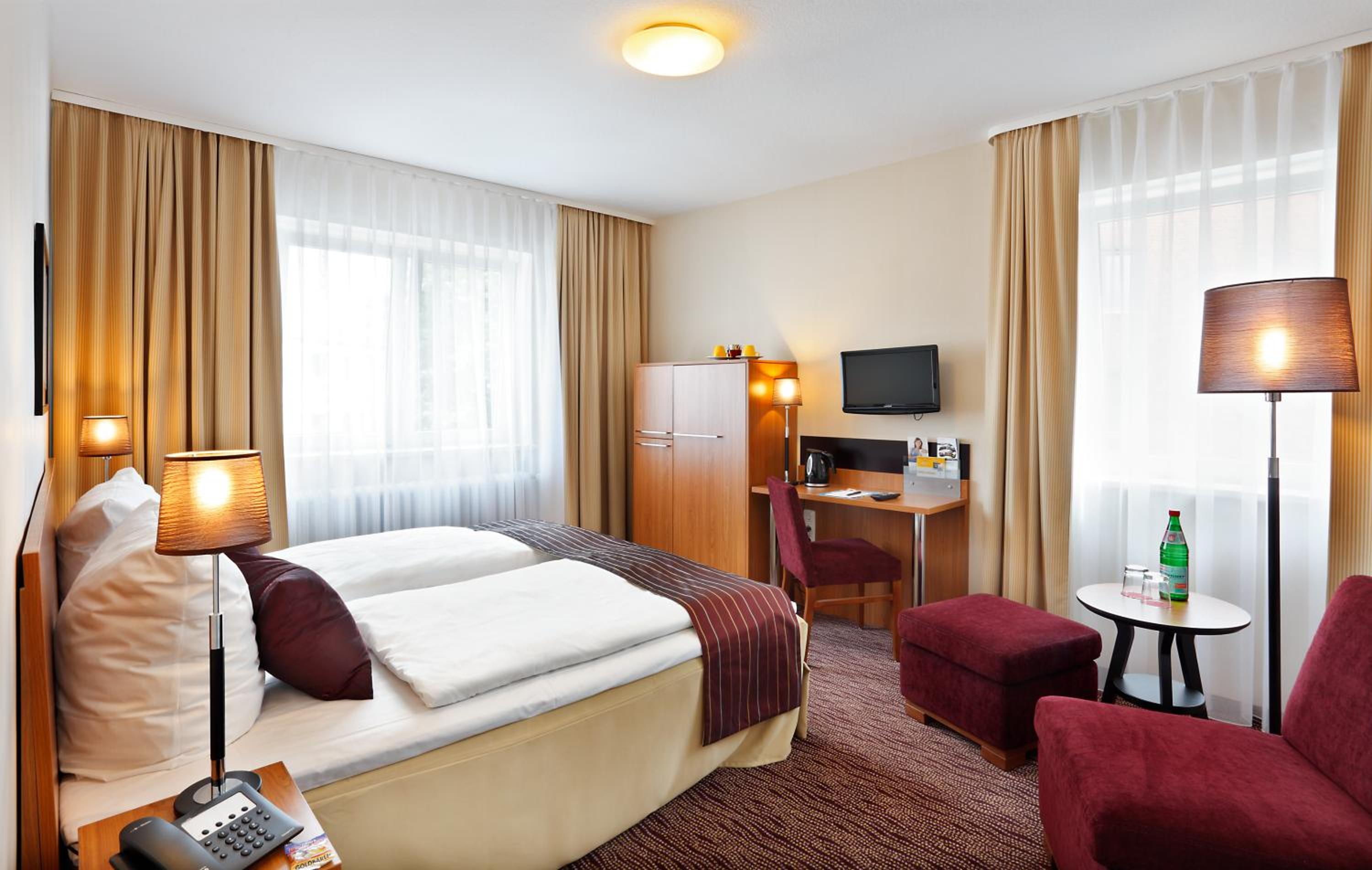 Park, Sleep And Cruise