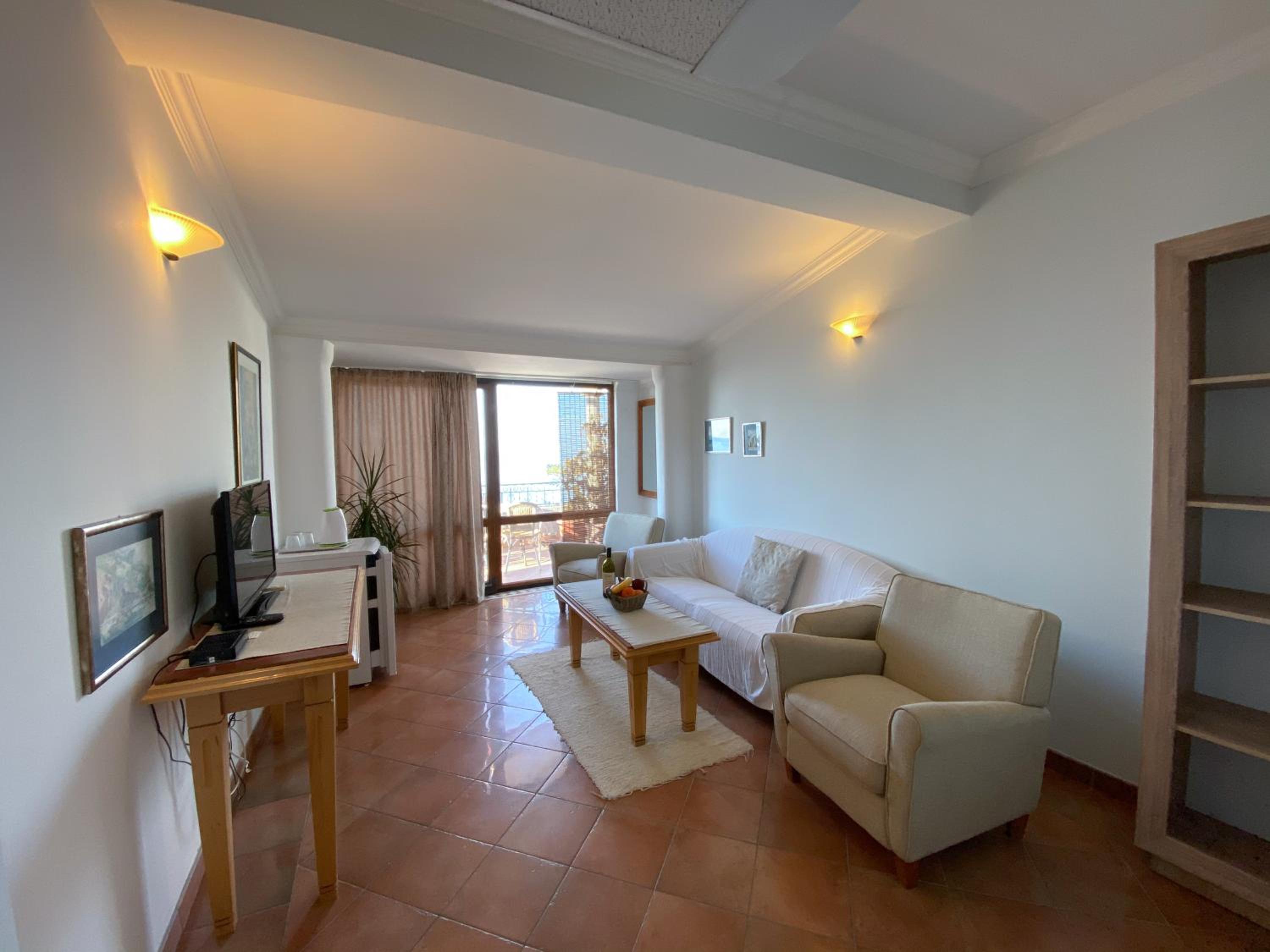 Suite with Sea View