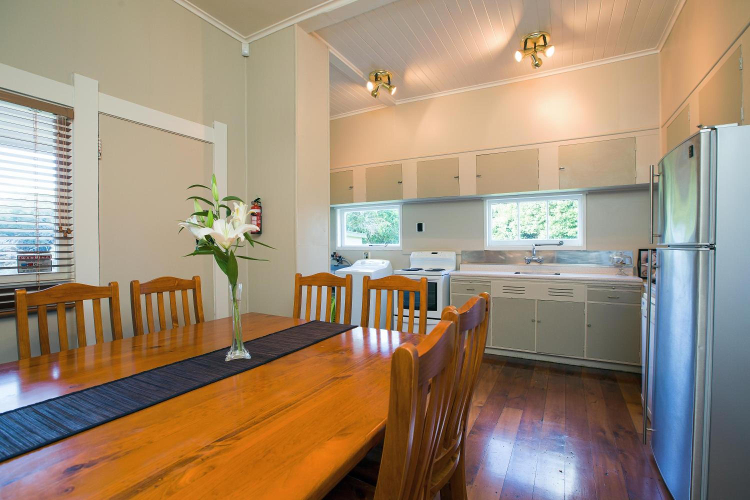 Three-Bedroom Cottage photo 2