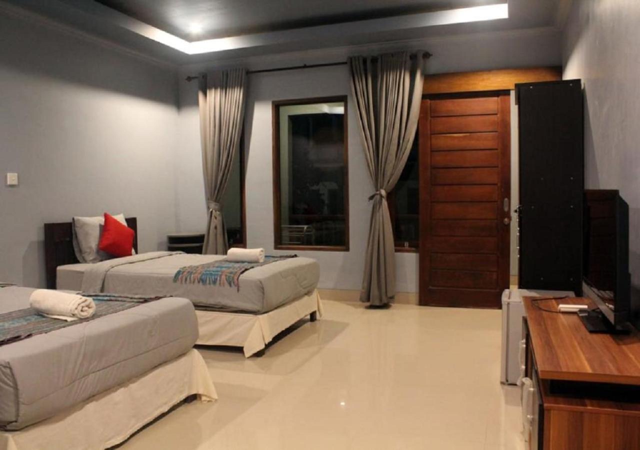 Deluxe Twin Room with Sea View photo 1