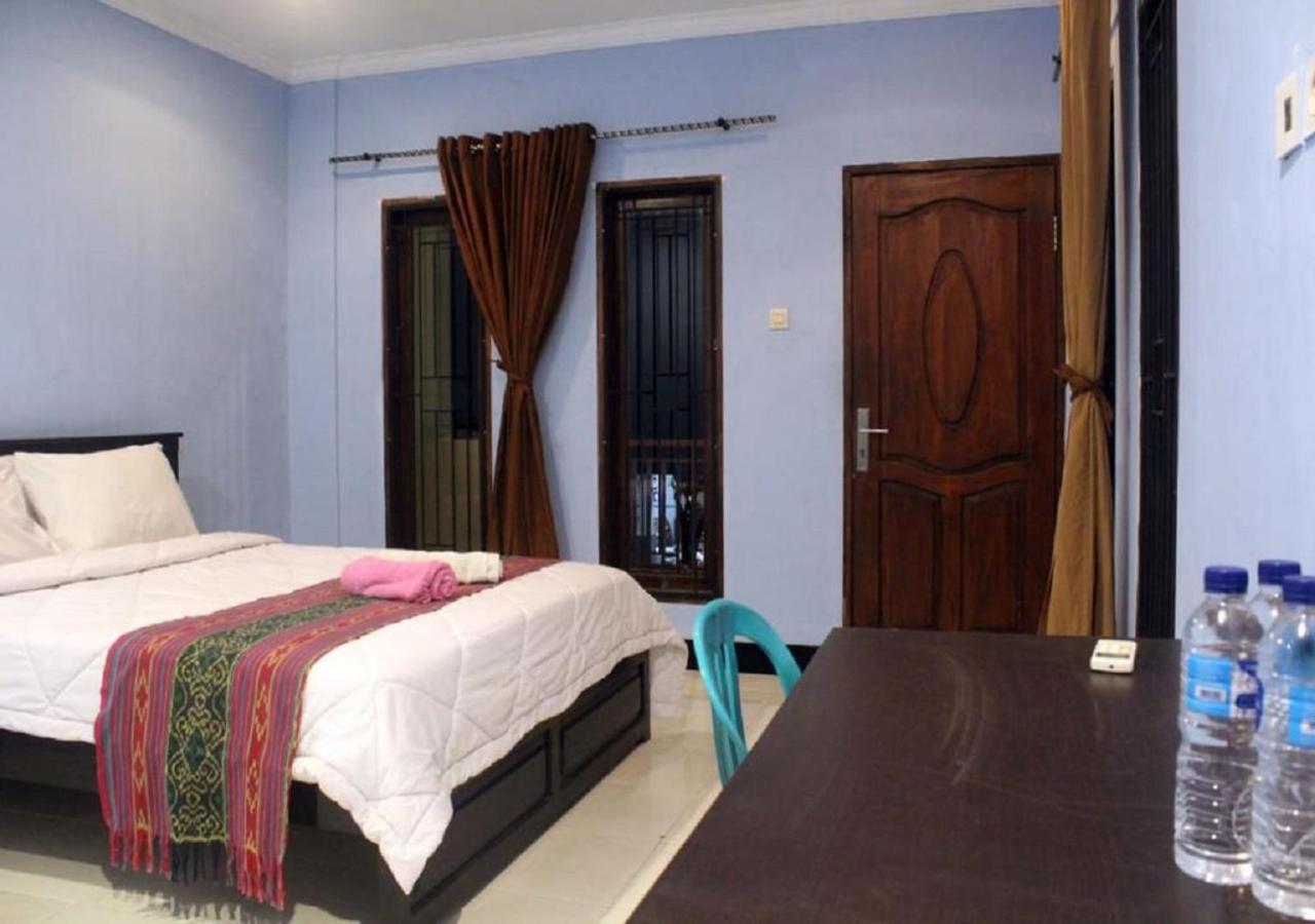 Standard Twin Room - Photo 3