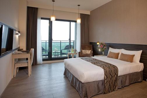 Deluxe Double Room with Balcony