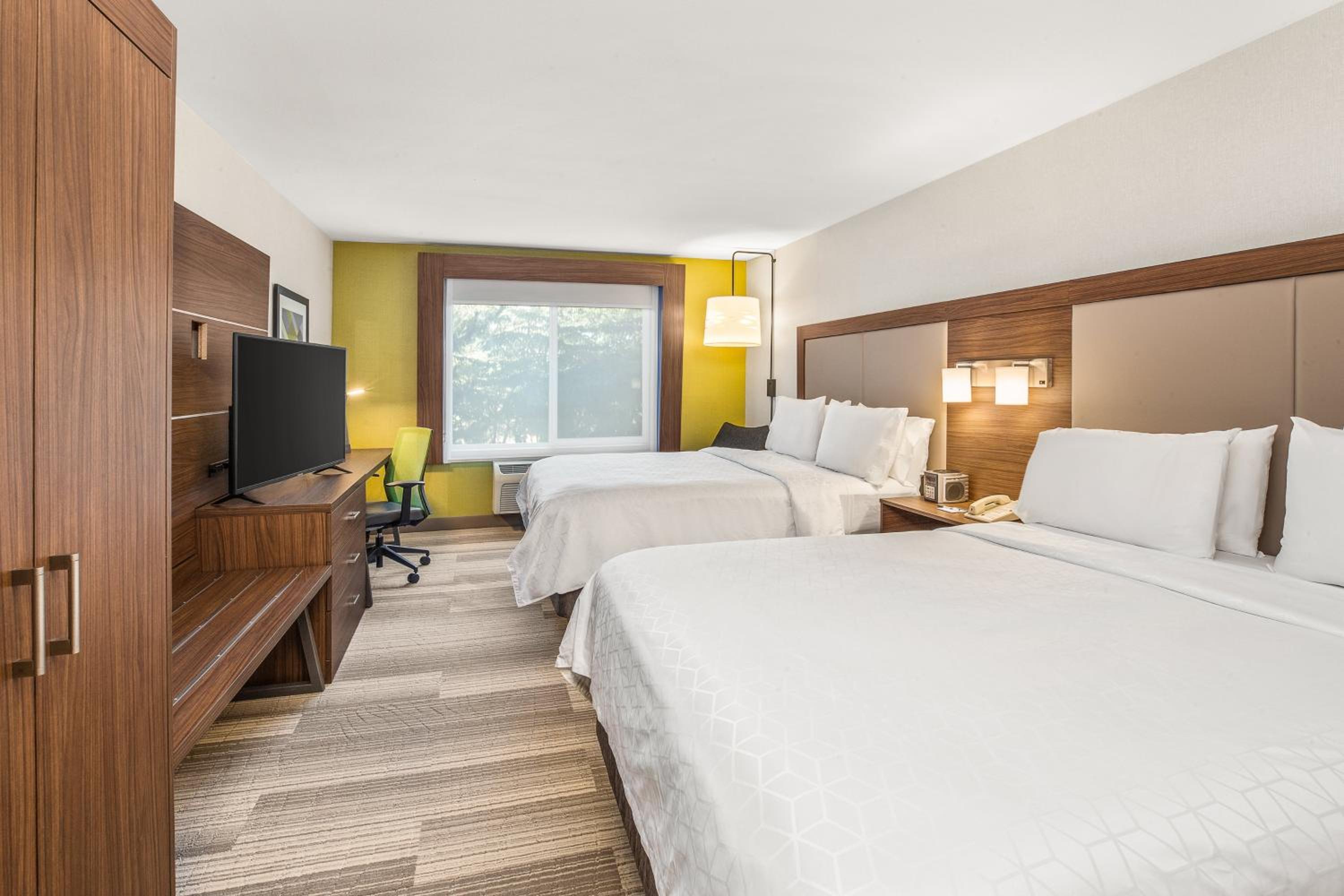 Queen Room with Two Queen Beds - Disability Access Hearing Accessible - Roll-In Shower photo 3