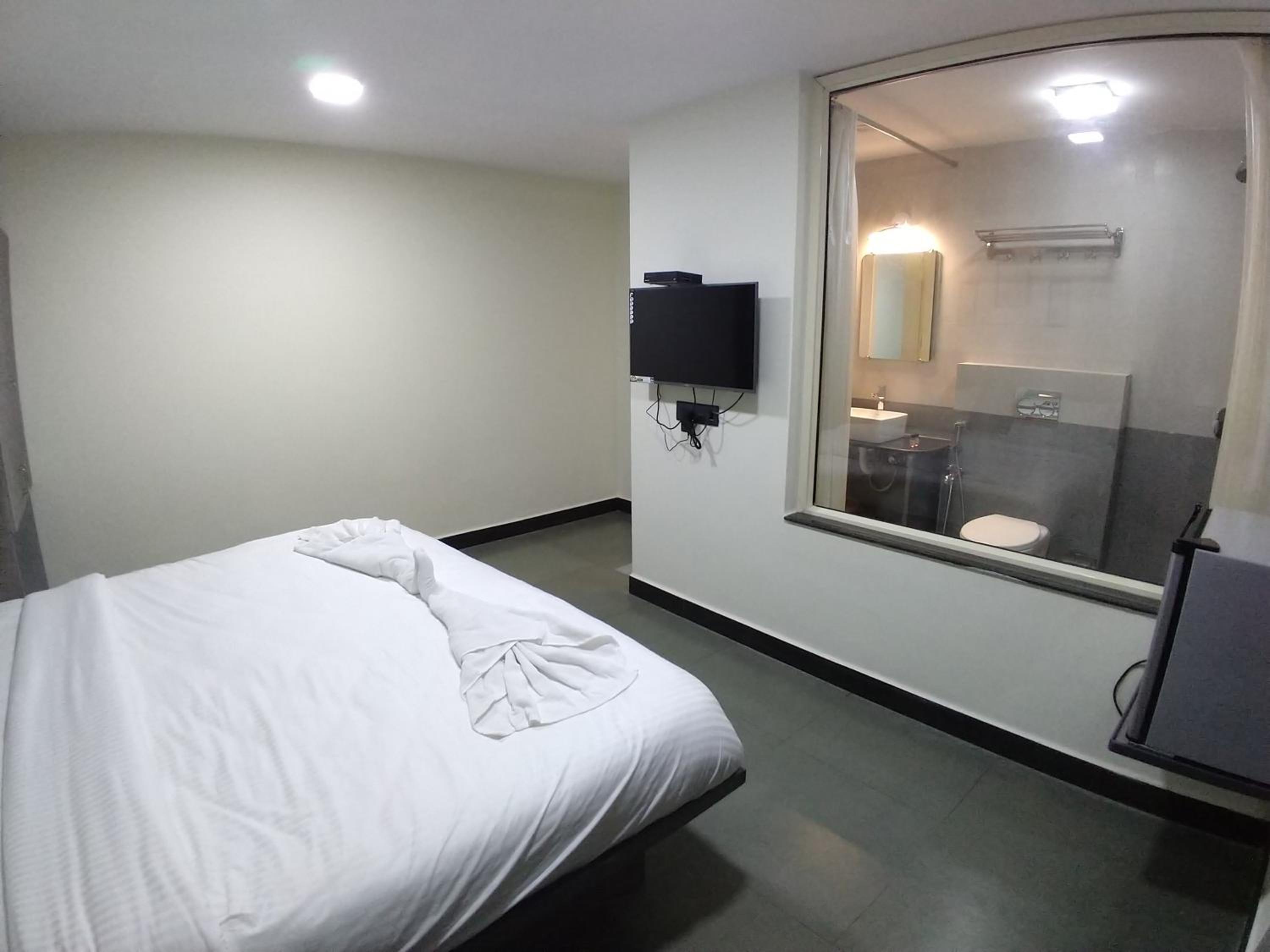Double Room with Patio photo 1