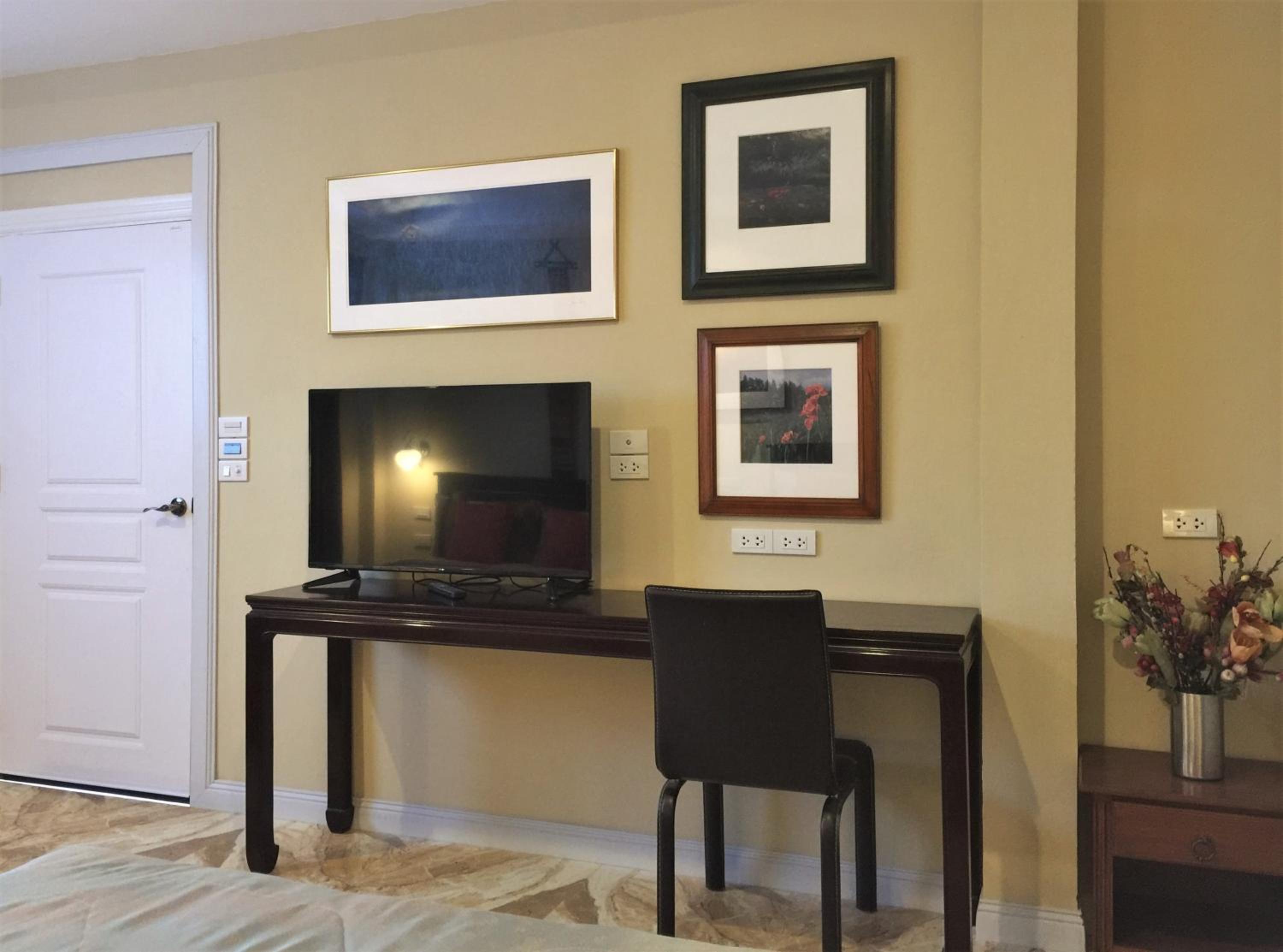 Large Double or Twin Room photo 2