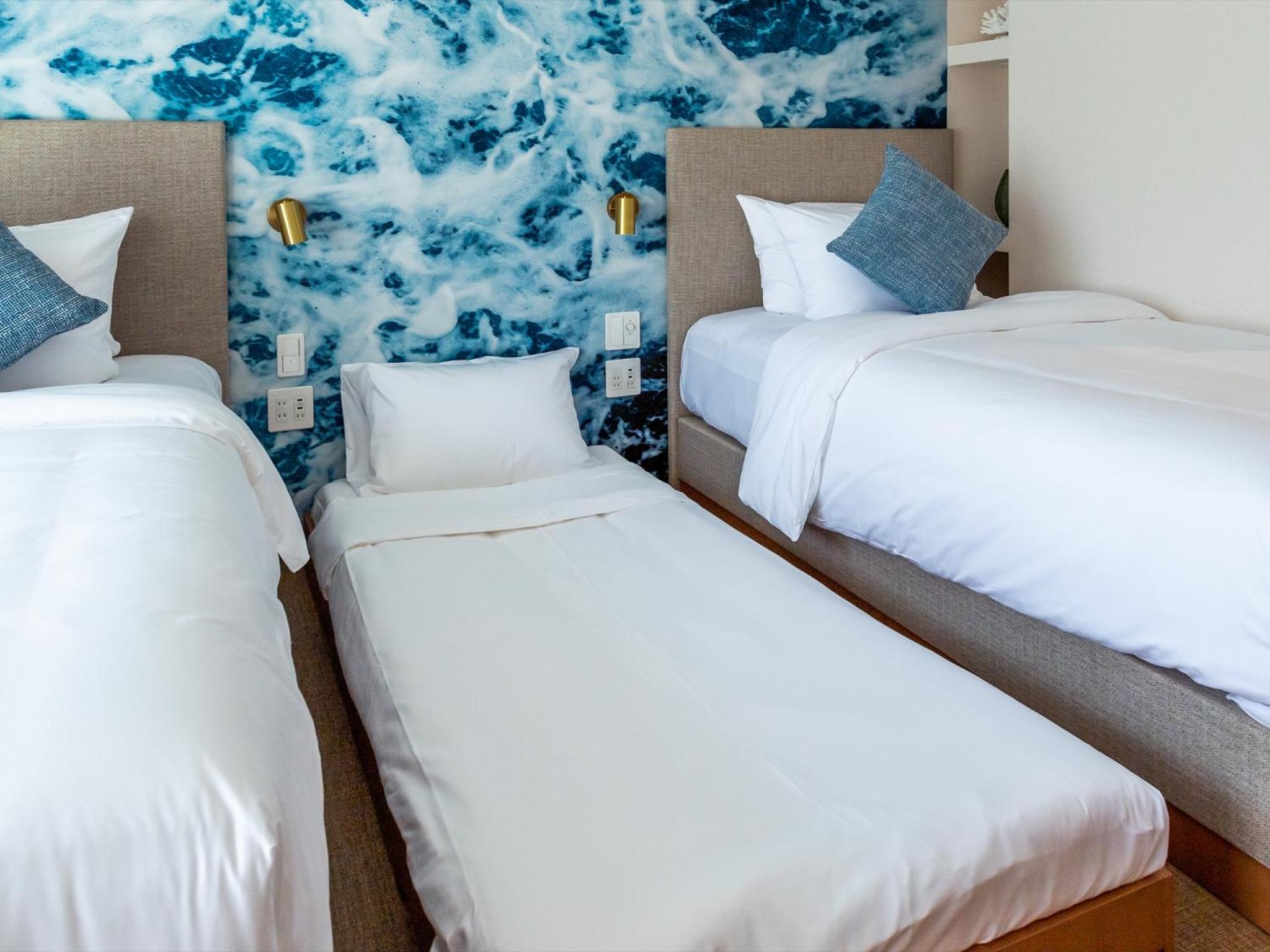 Twin Room - Photo 15