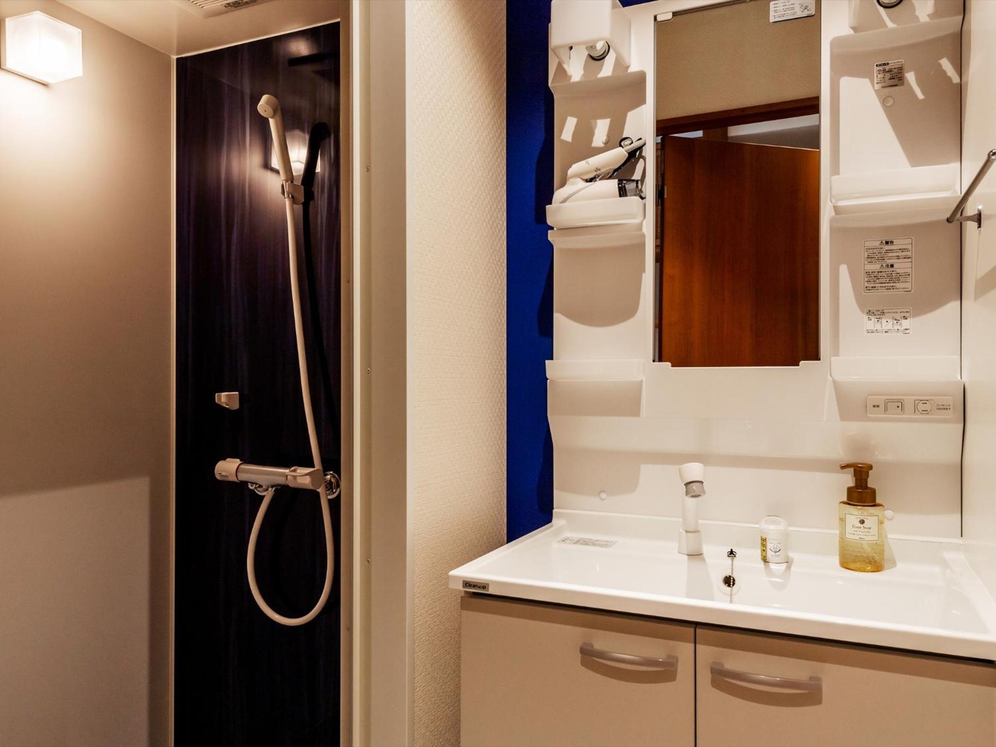 Double Room - Photo 42