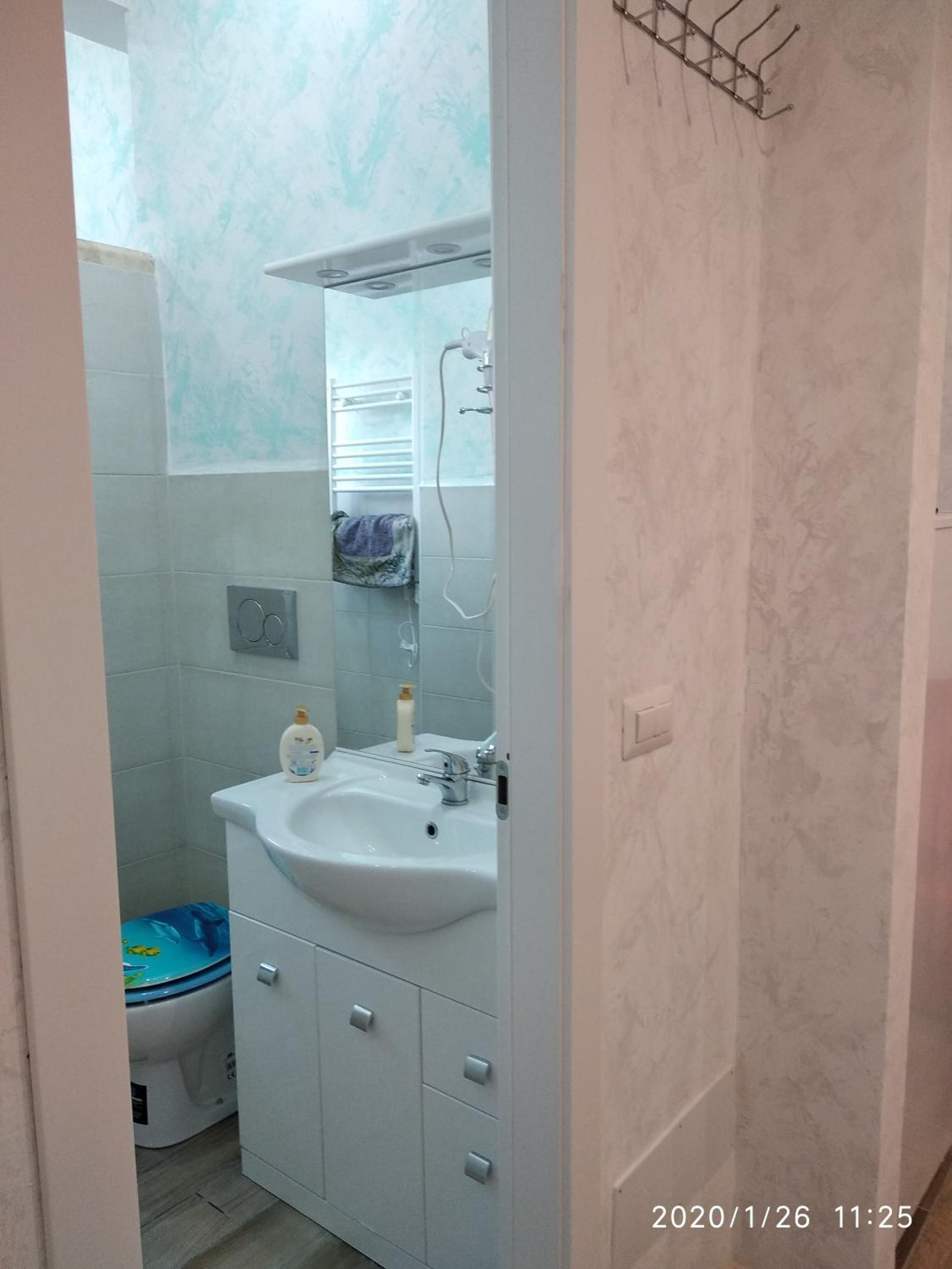 Two-Bedroom Apartment - Photo 21